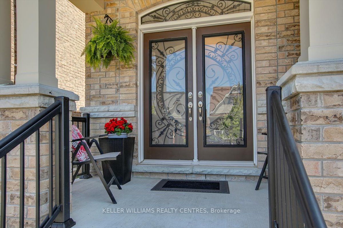 19 Fred Cooper Way