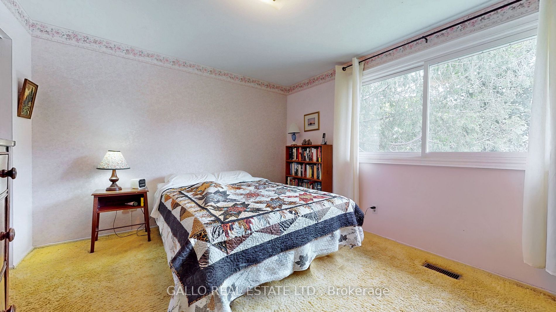 520 Elm Rd