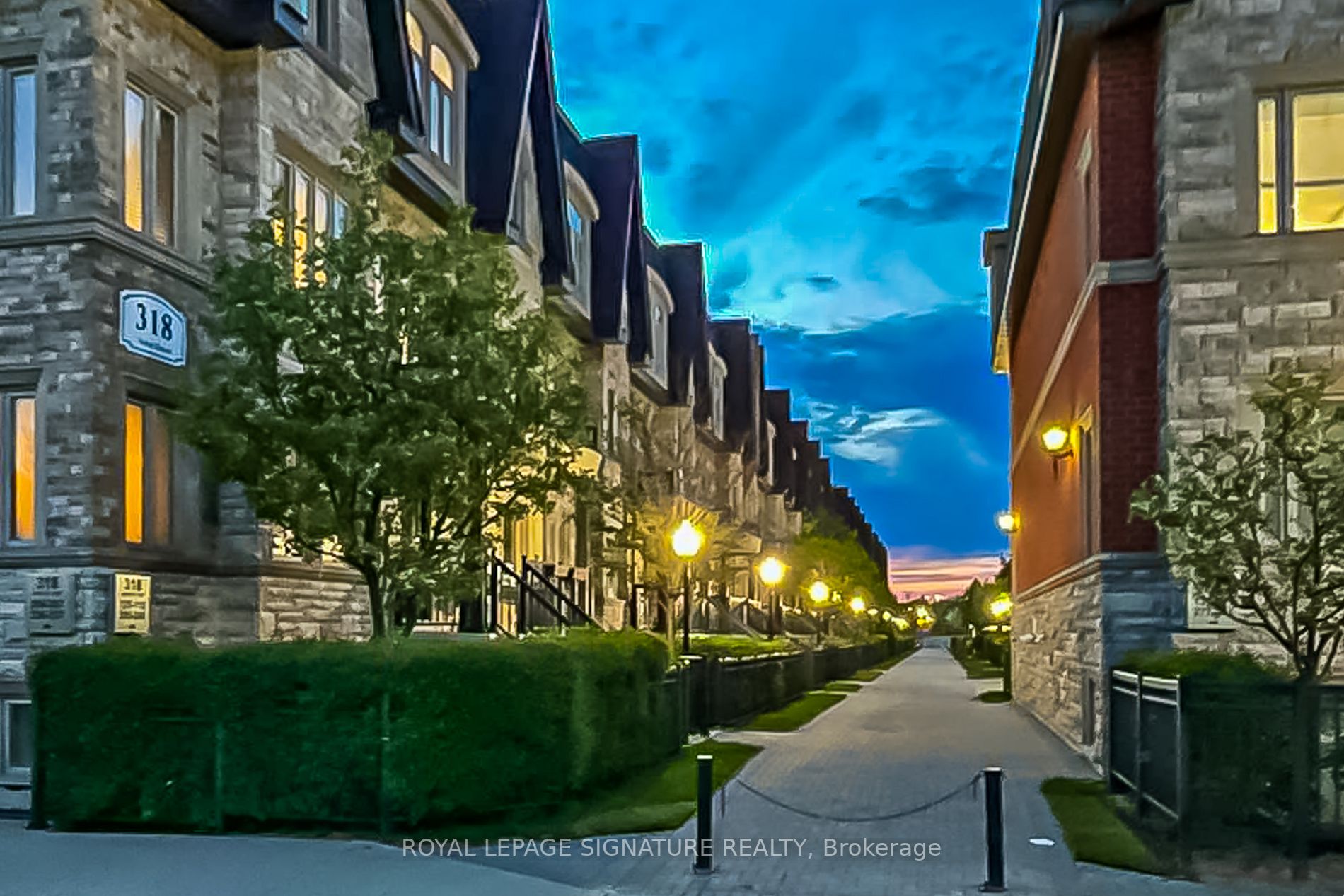 318 John St, #115