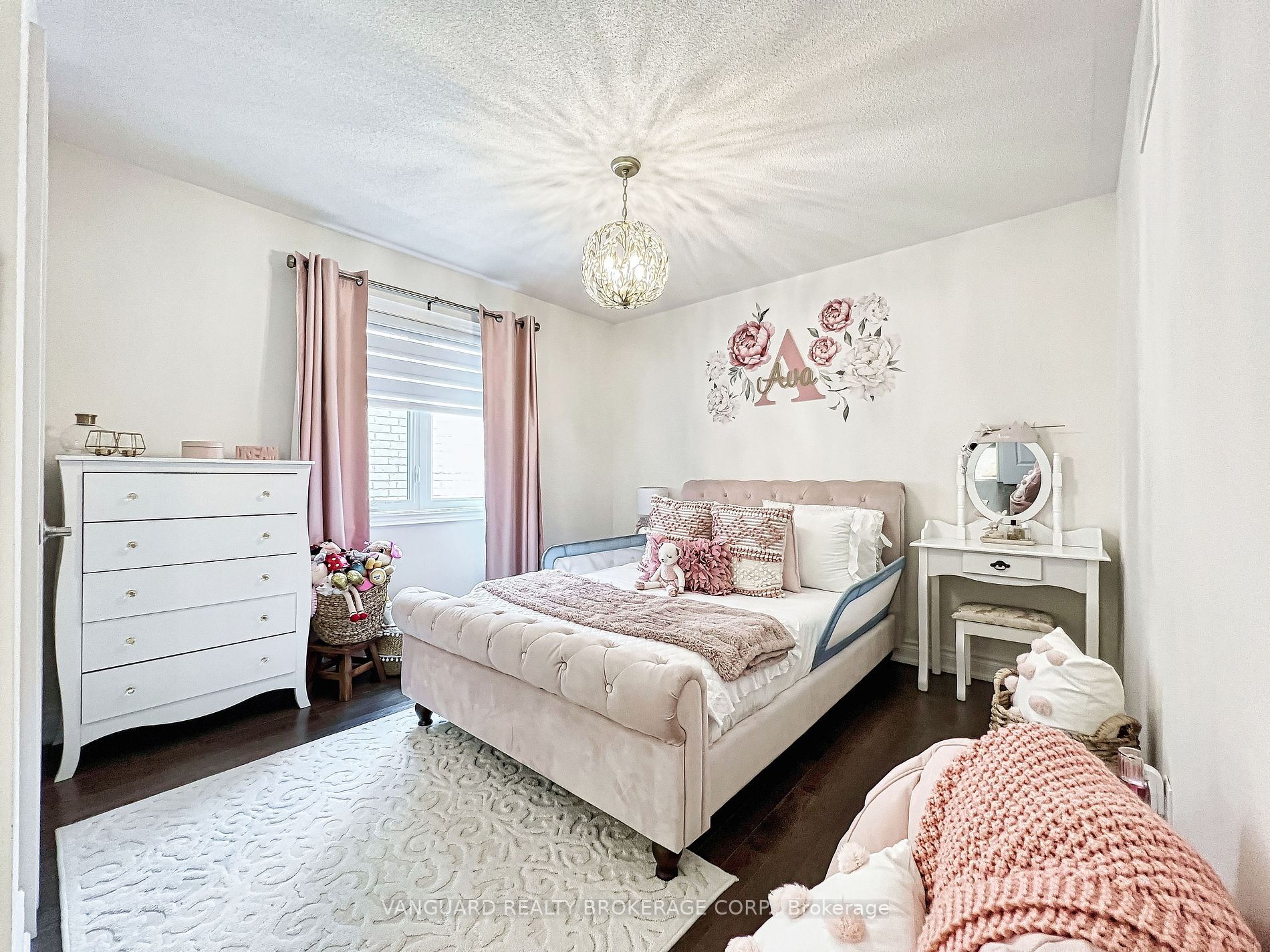 127 Citrine Drive