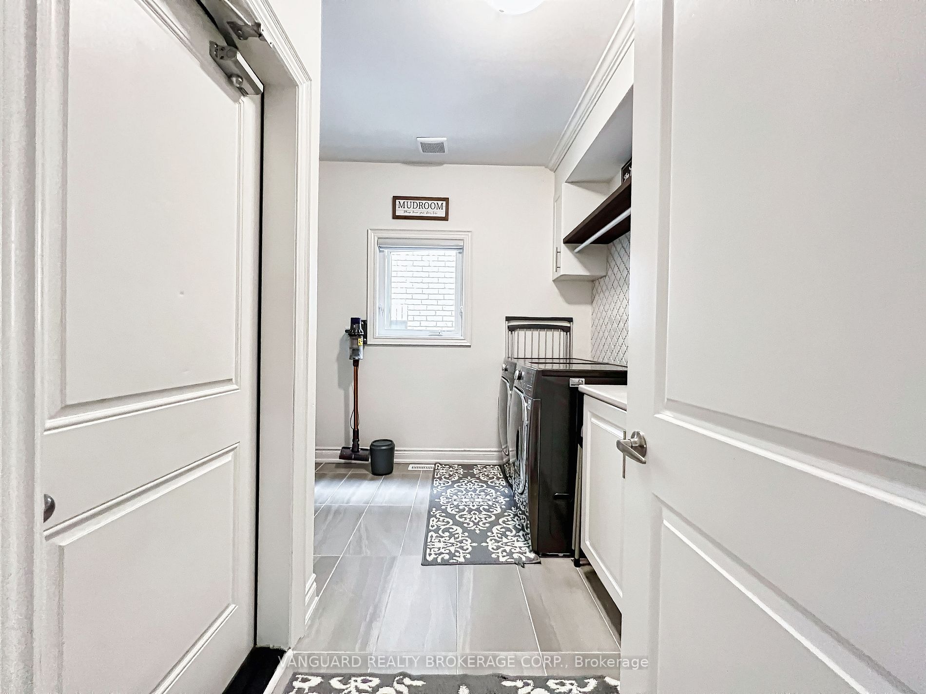 127 Citrine Drive