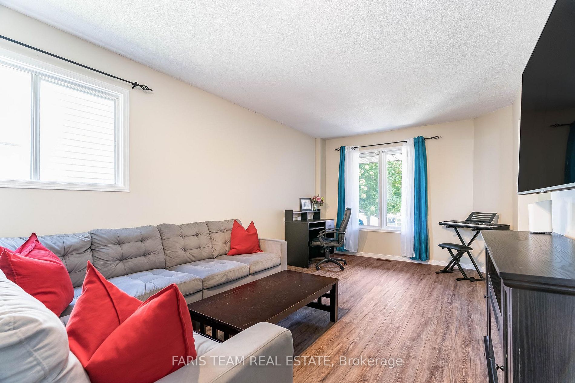 76 Mccarthy Cres