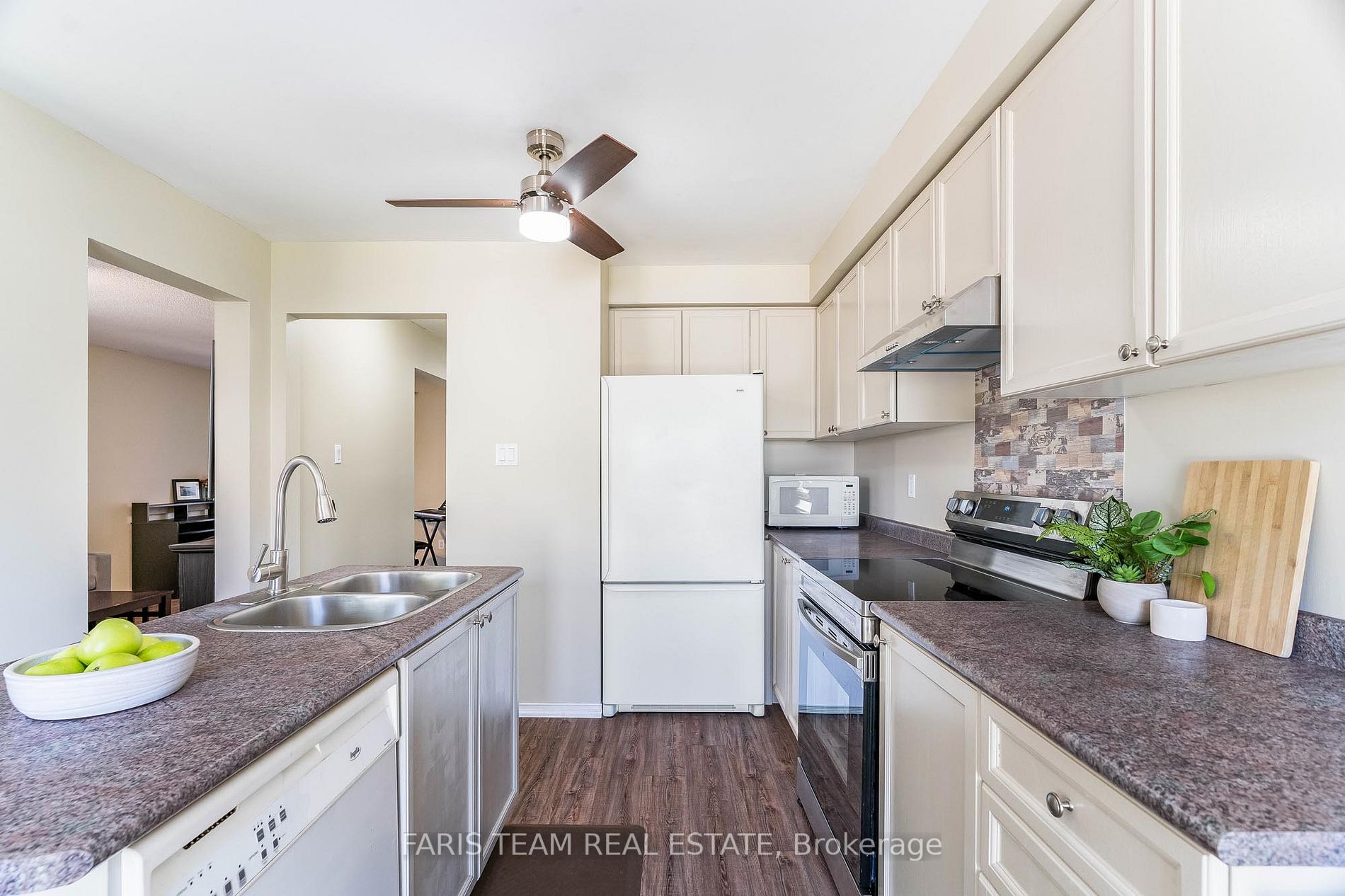 76 Mccarthy Cres