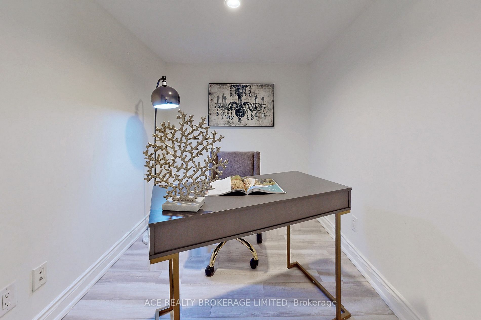 273 South Park Rd, #215