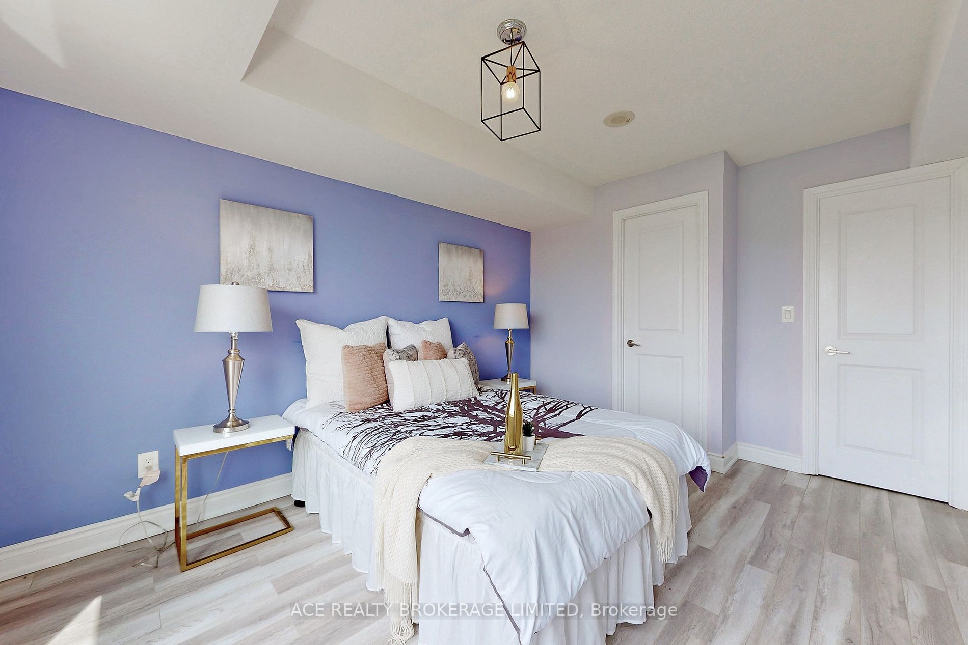 273 South Park Rd, #215