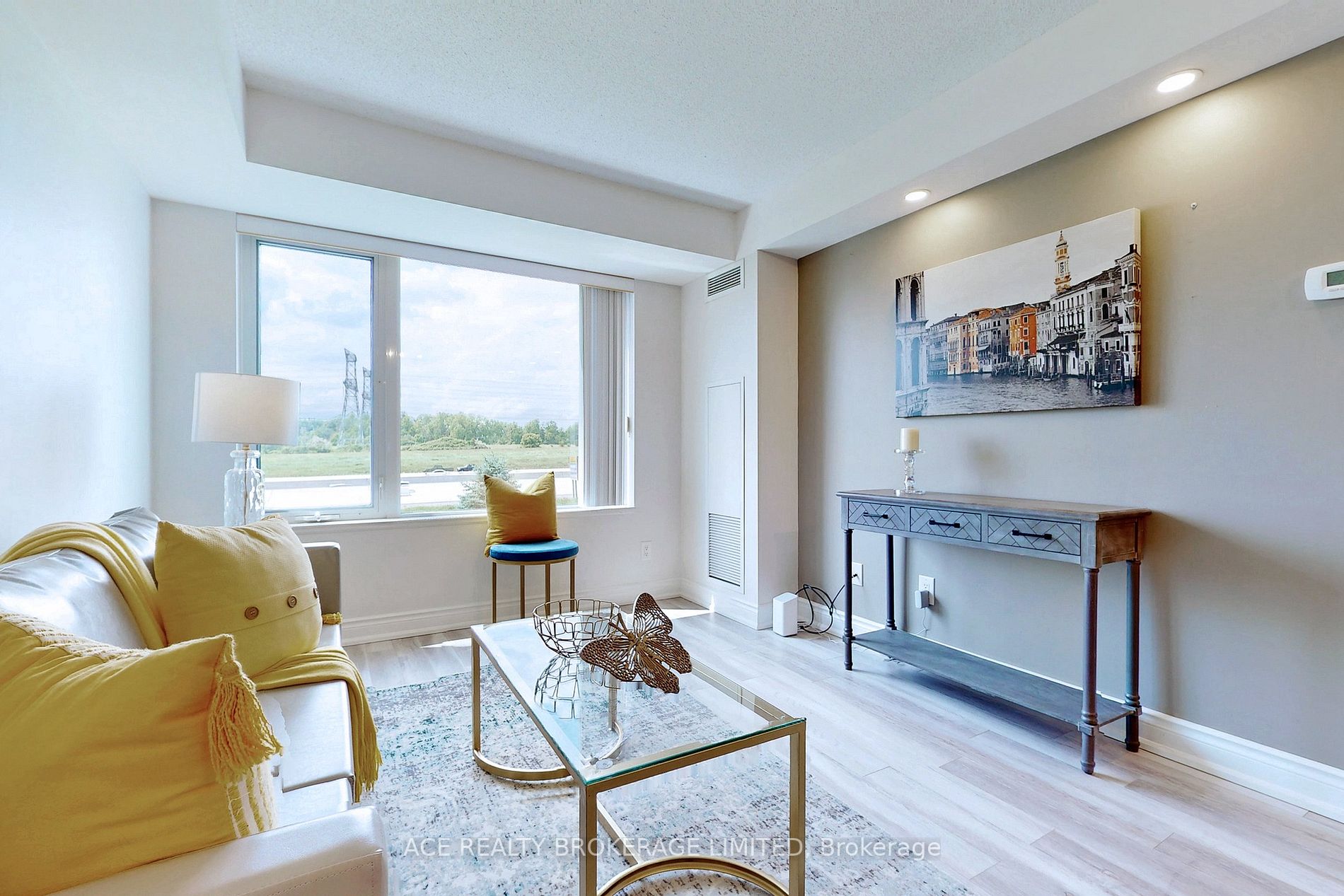 273 South Park Rd, #215