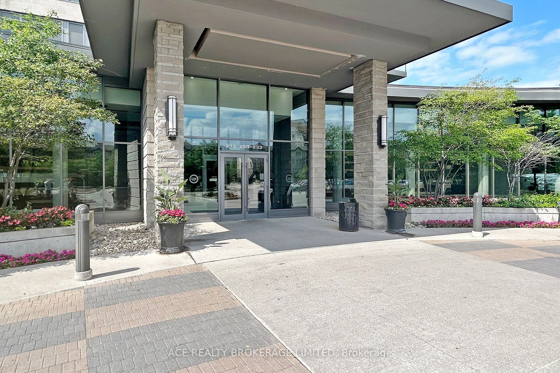 273 South Park Rd, #215