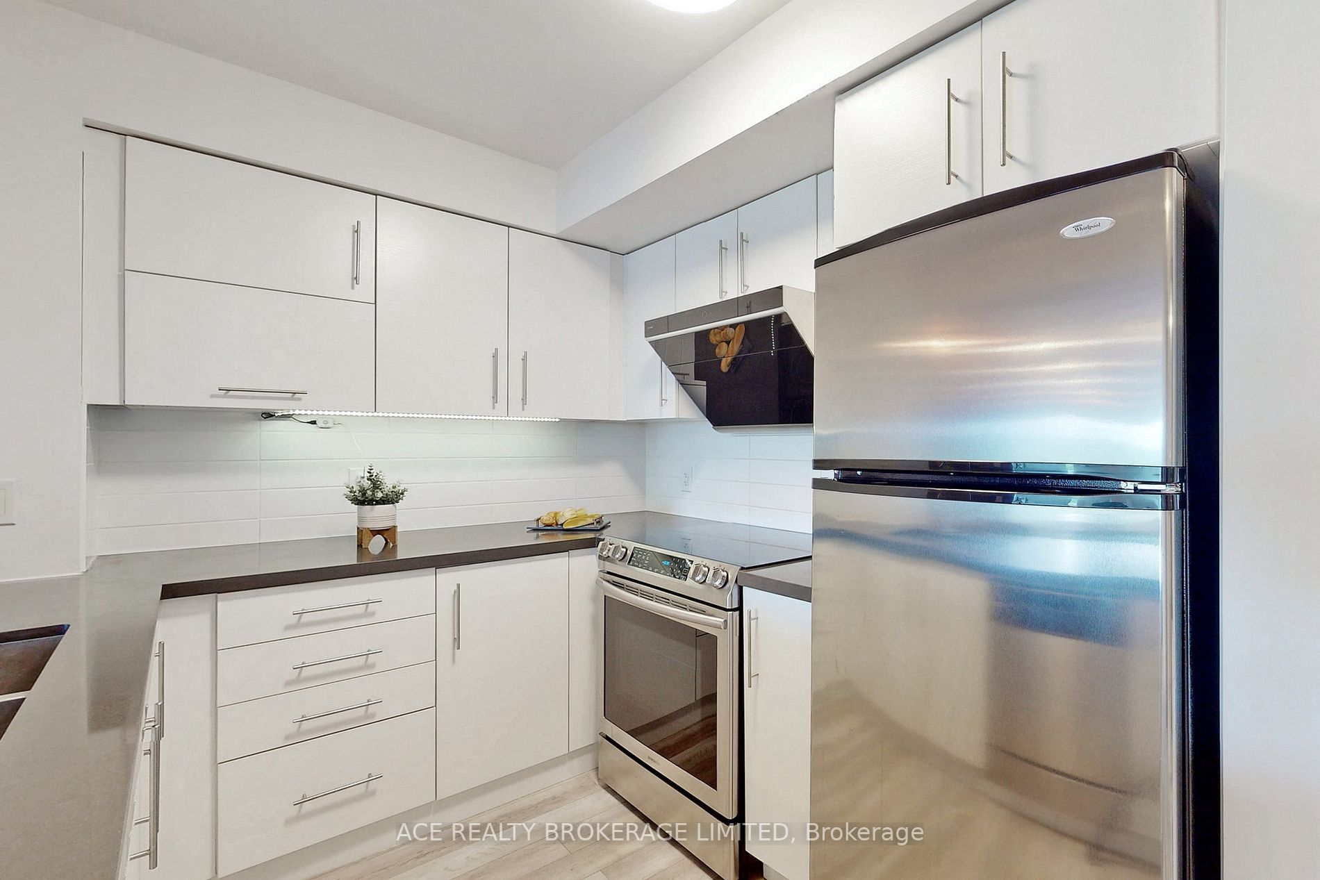 273 South Park Rd, #215
