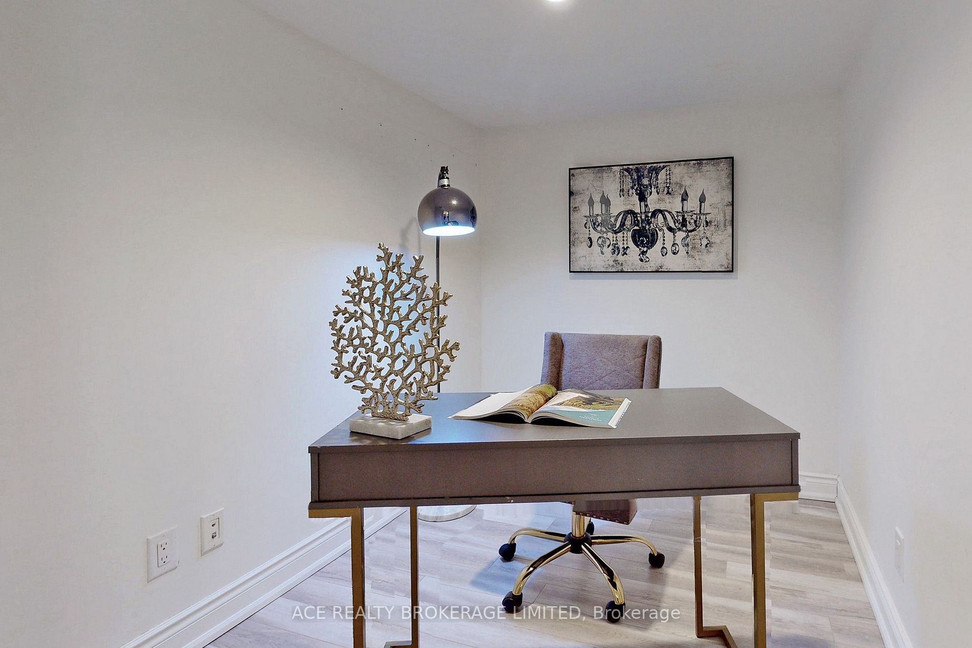 273 South Park Rd, #215