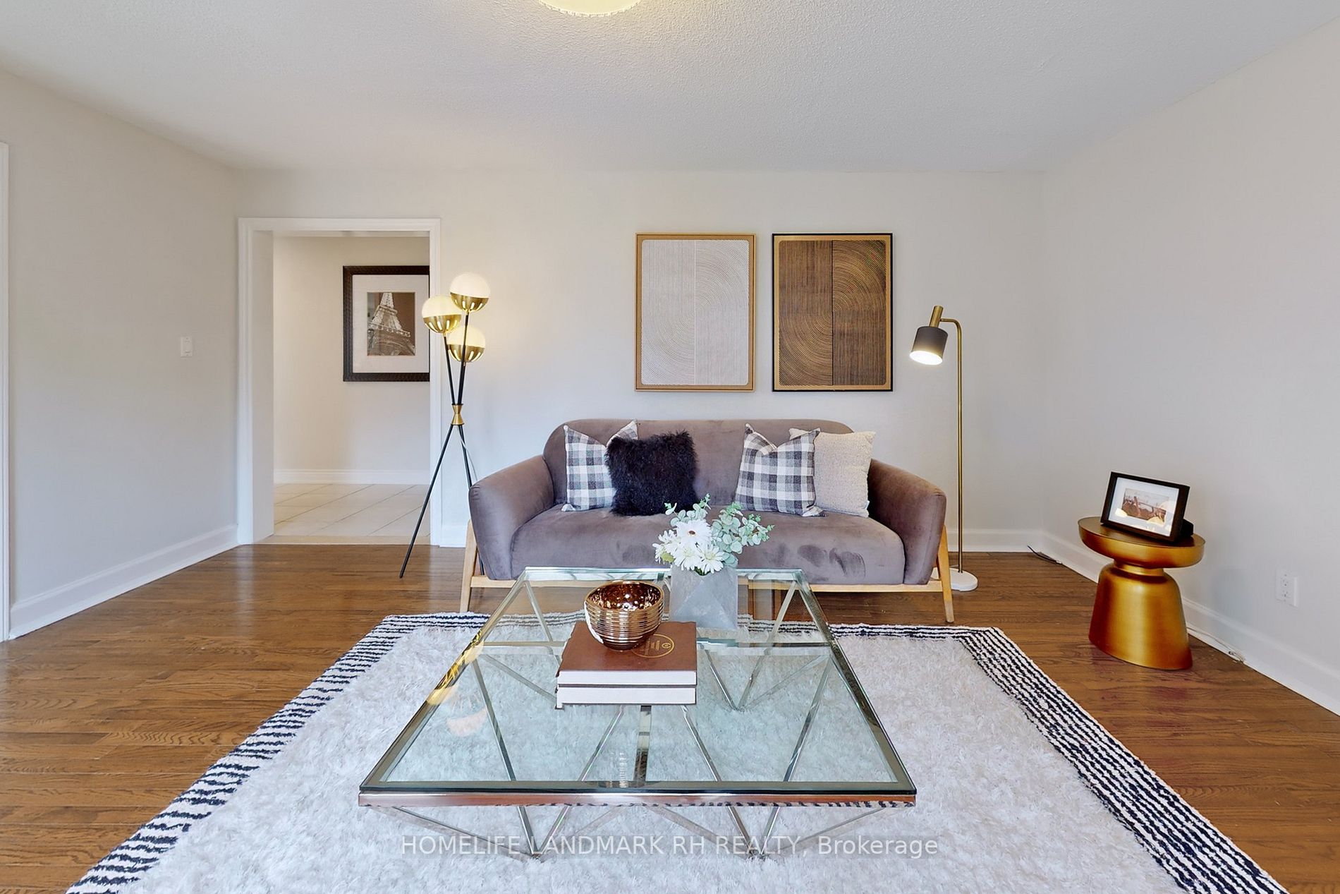 30 Miriam Cres