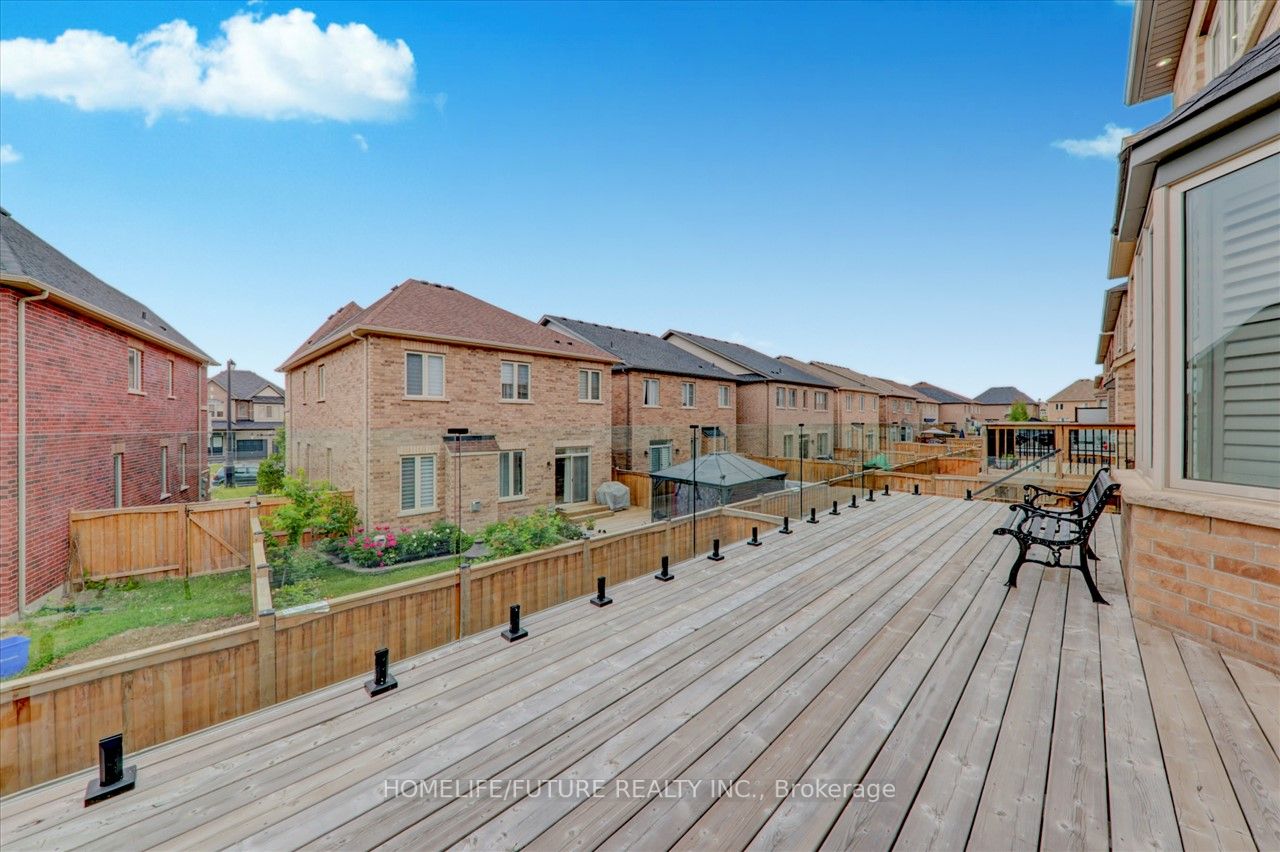 134 Beaconsfield Dr