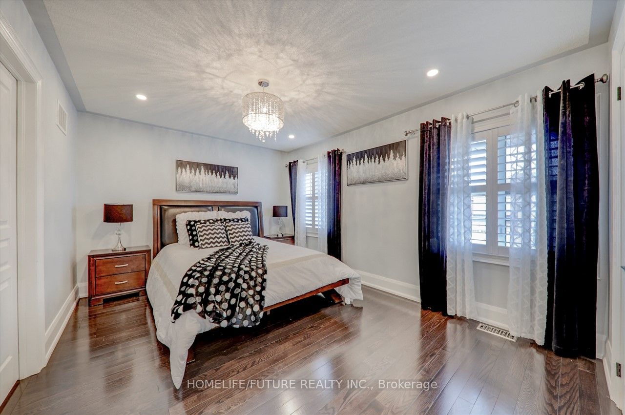 134 Beaconsfield Dr