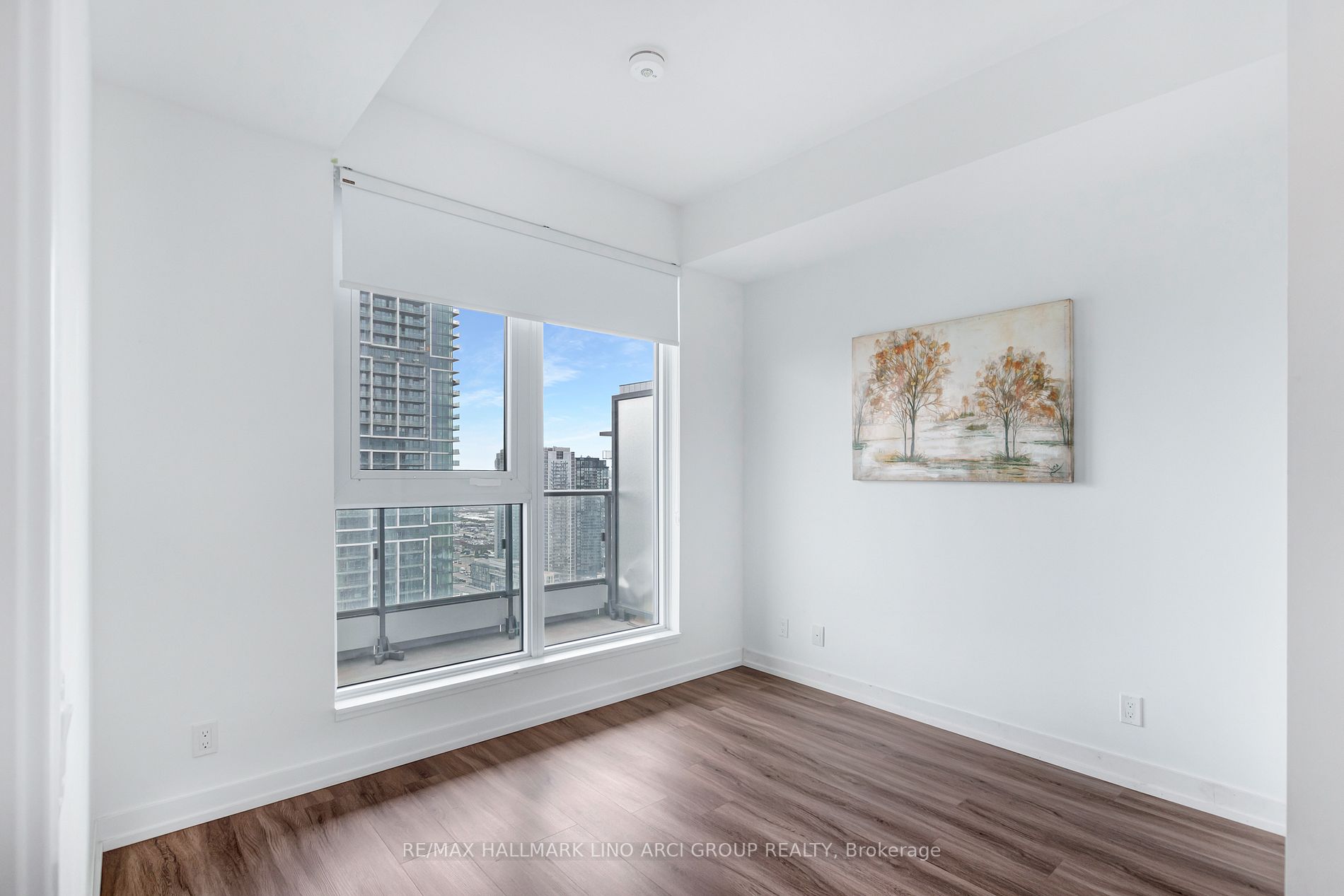 950 Portage Pkwy, #3905