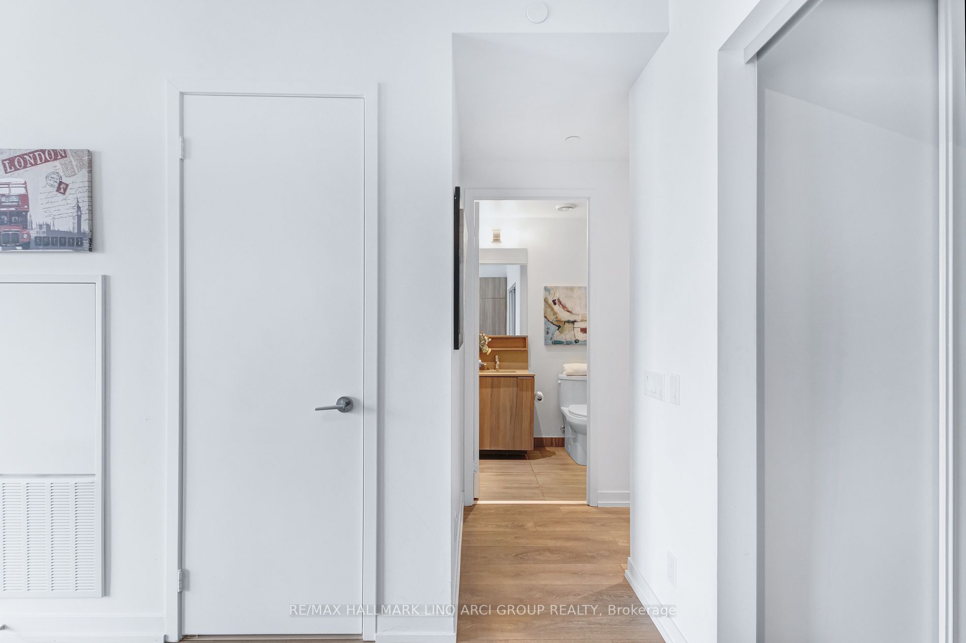 950 Portage Pkwy, #3905