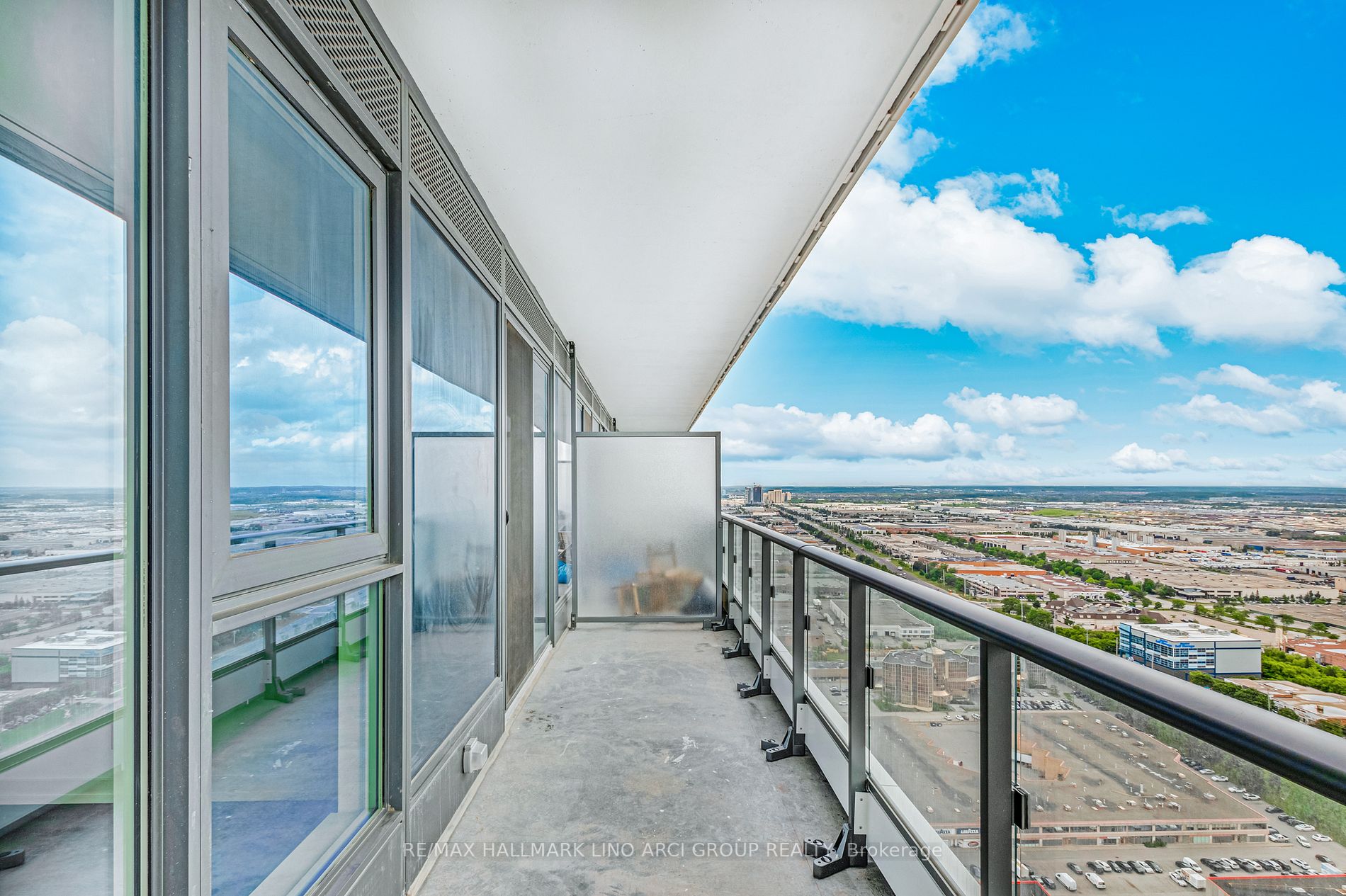950 Portage Pkwy, #3905