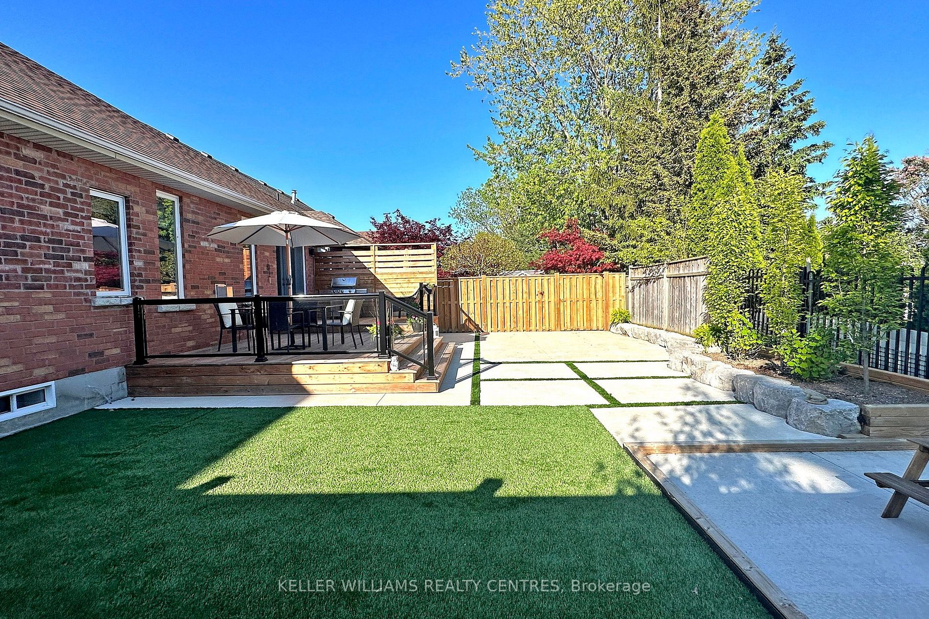 53 Gardiner Dr