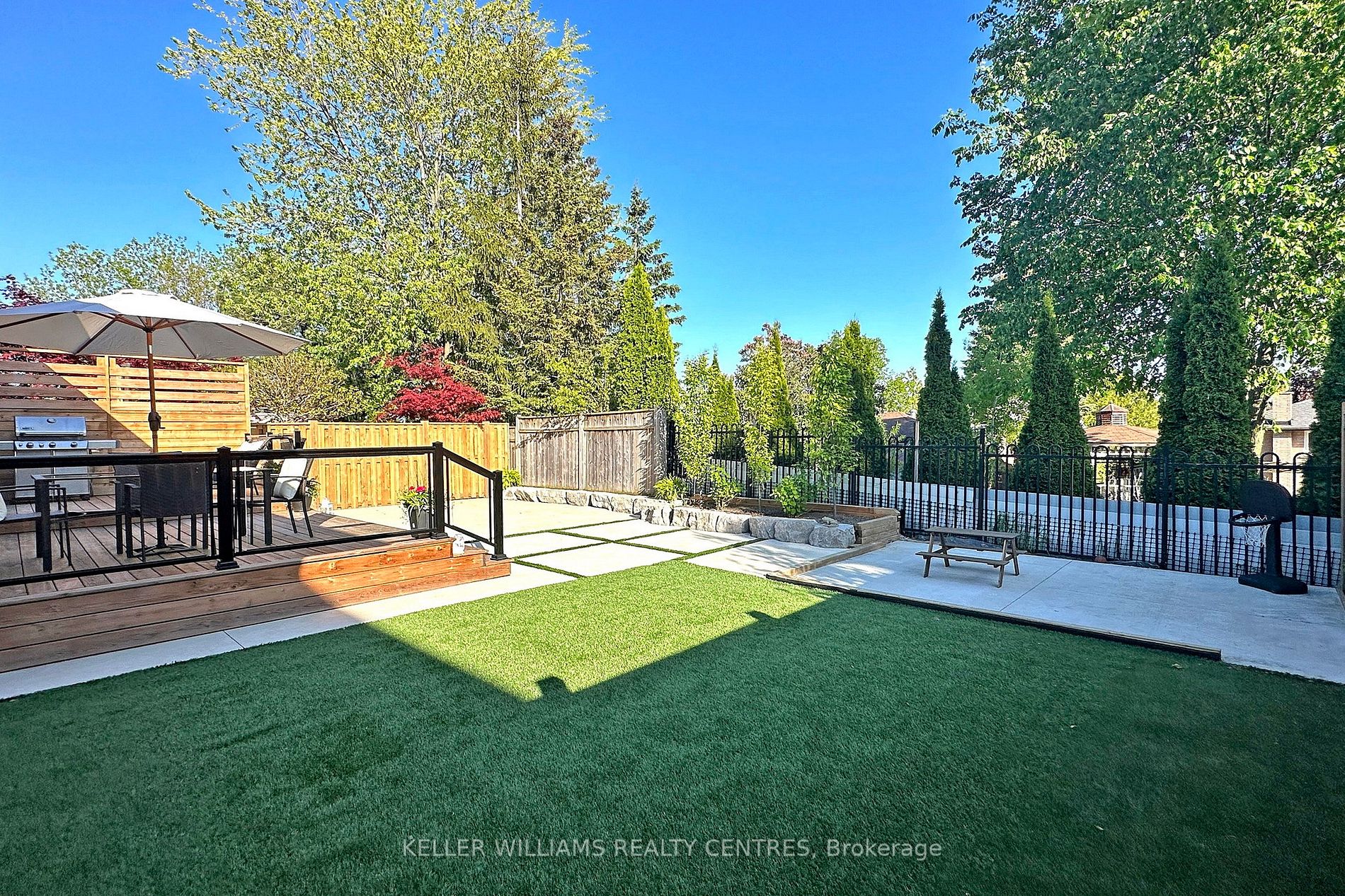 53 Gardiner Dr