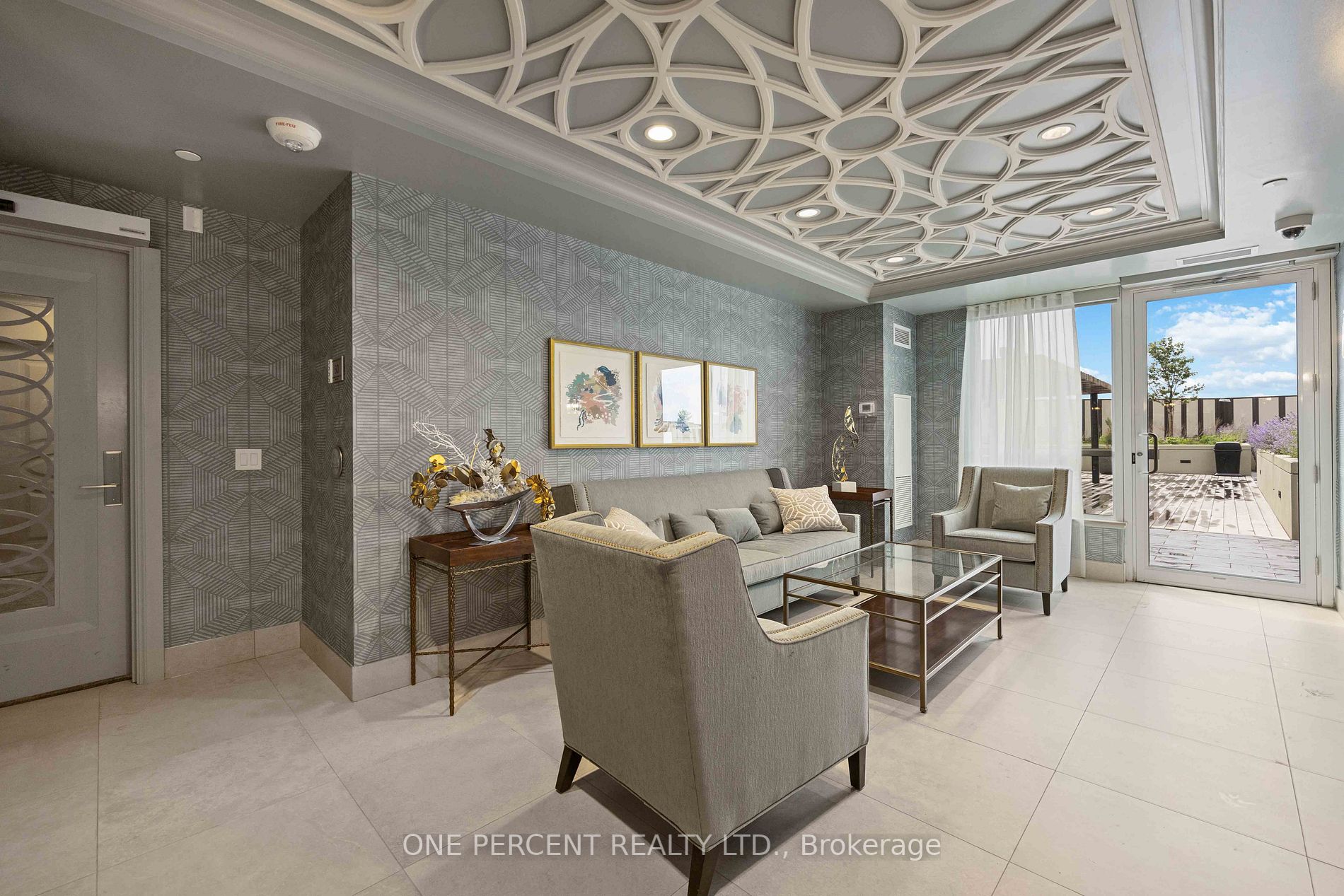 9075 Jane Street, #201