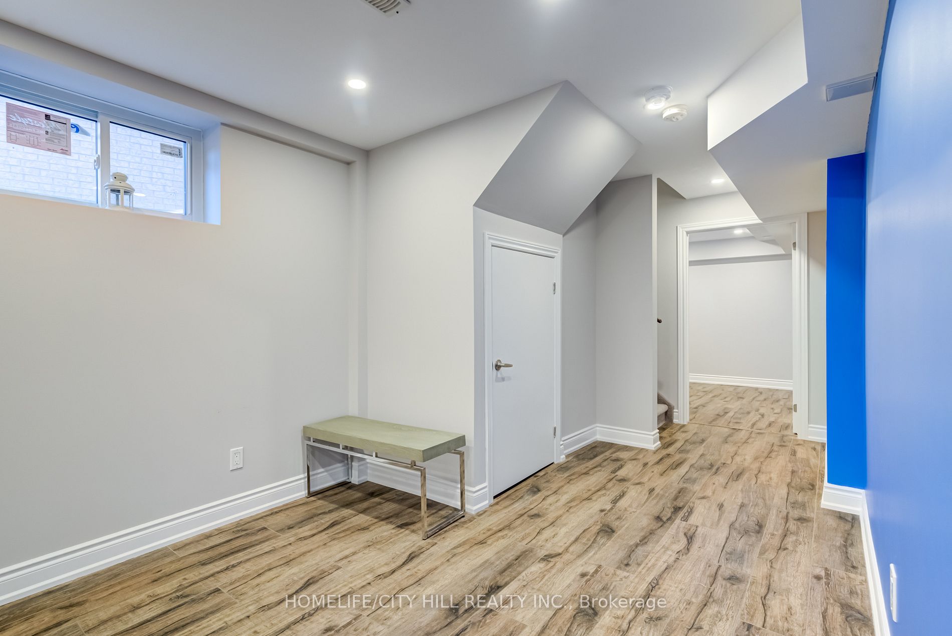 53 Heritage St
