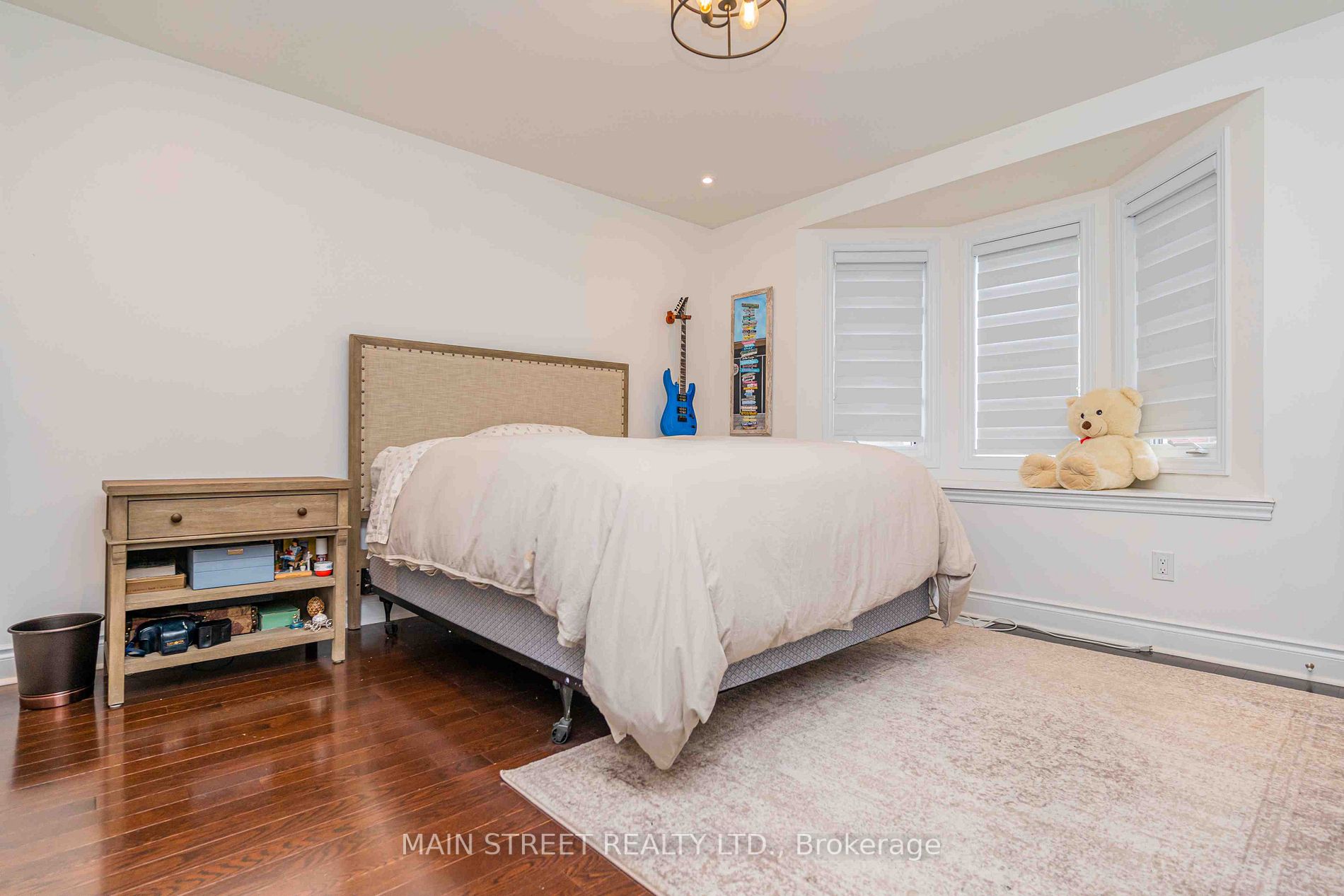 975 Goring Circle