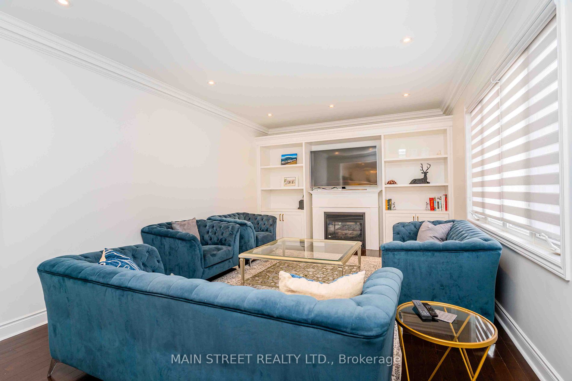 975 Goring Circle
