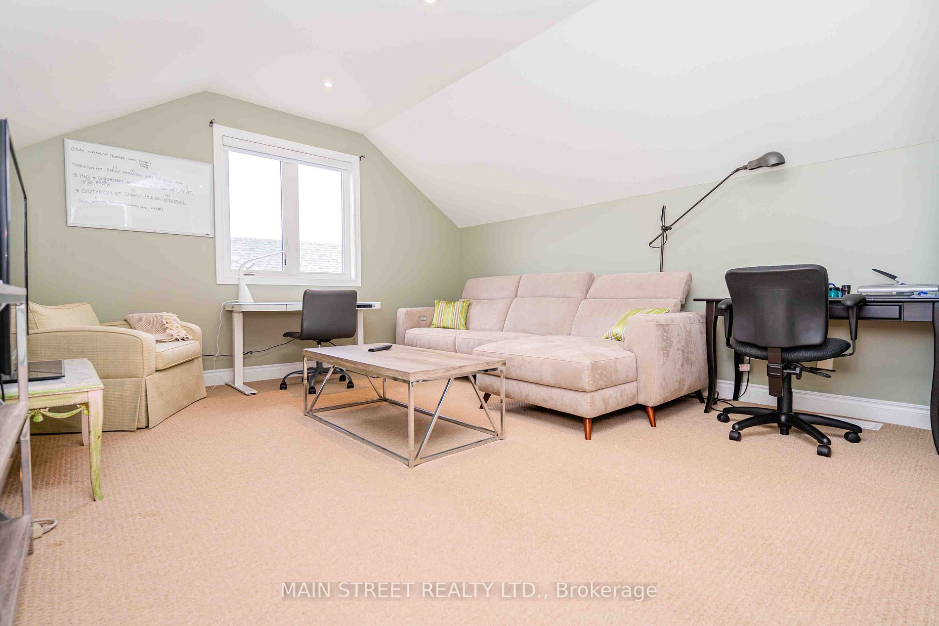 975 Goring Circle