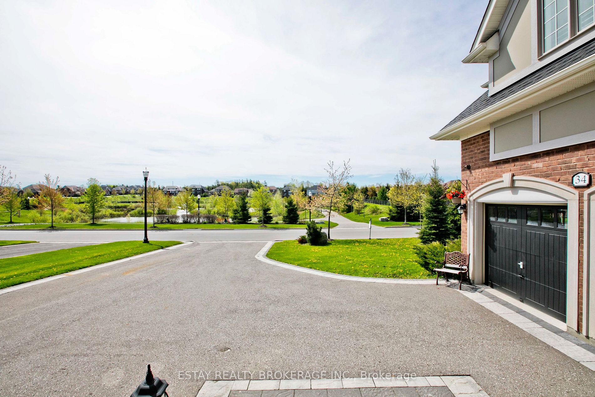 34 Wyndance Way