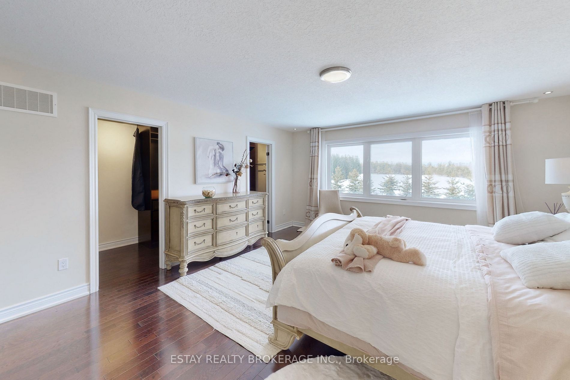 34 Wyndance Way