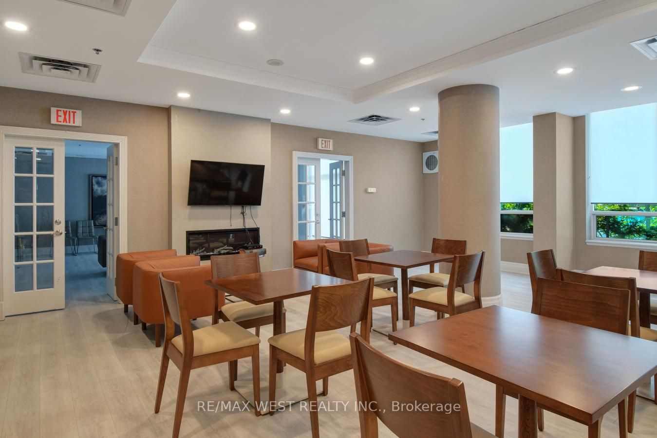 39 Oneida Cres, #Lph19