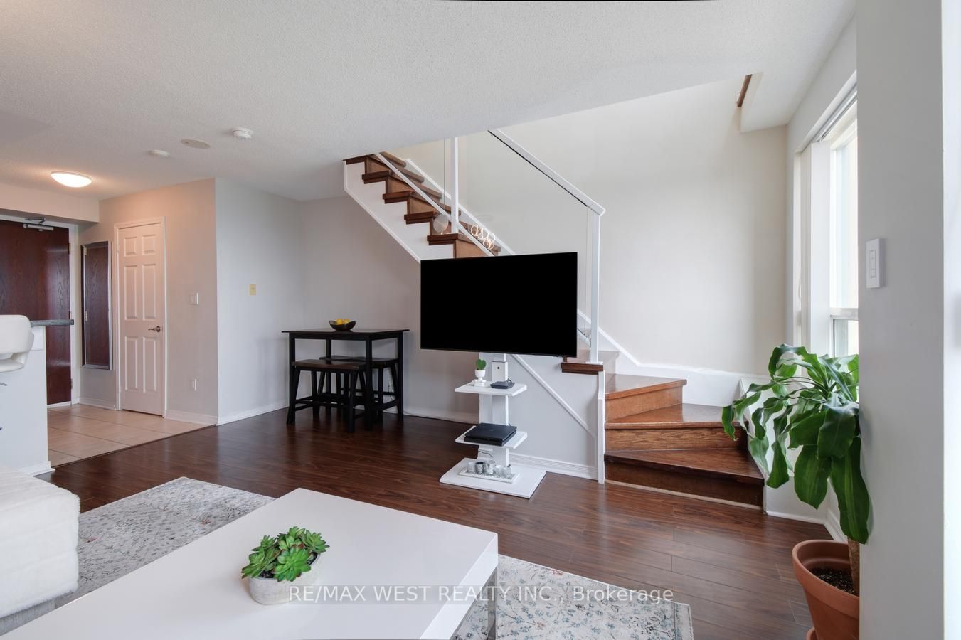 39 Oneida Cres, #Lph19