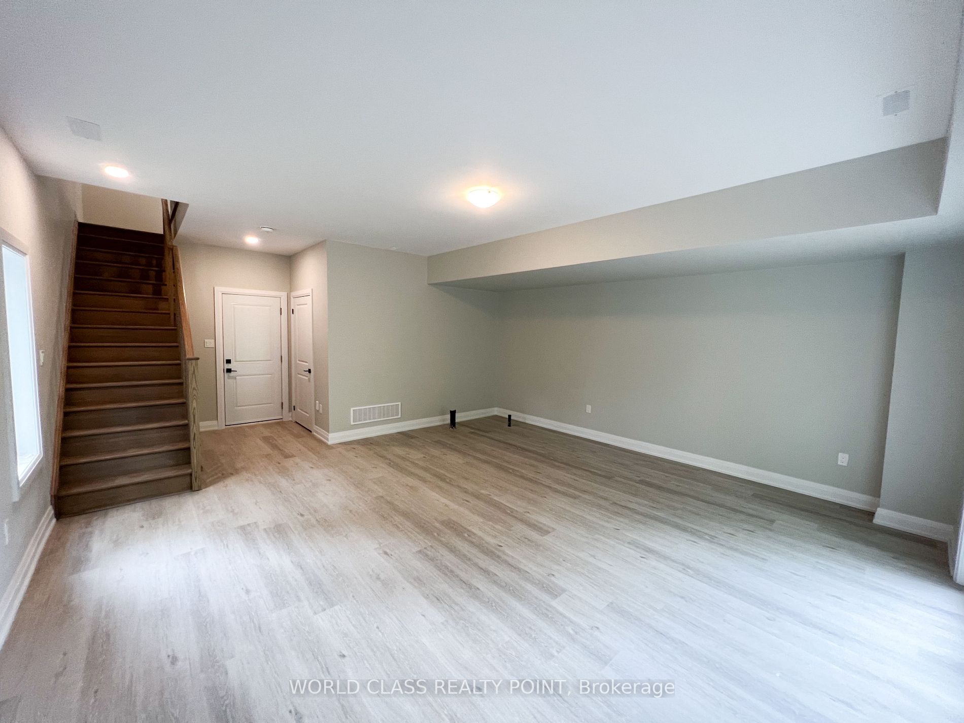 1482 Purchase Pl