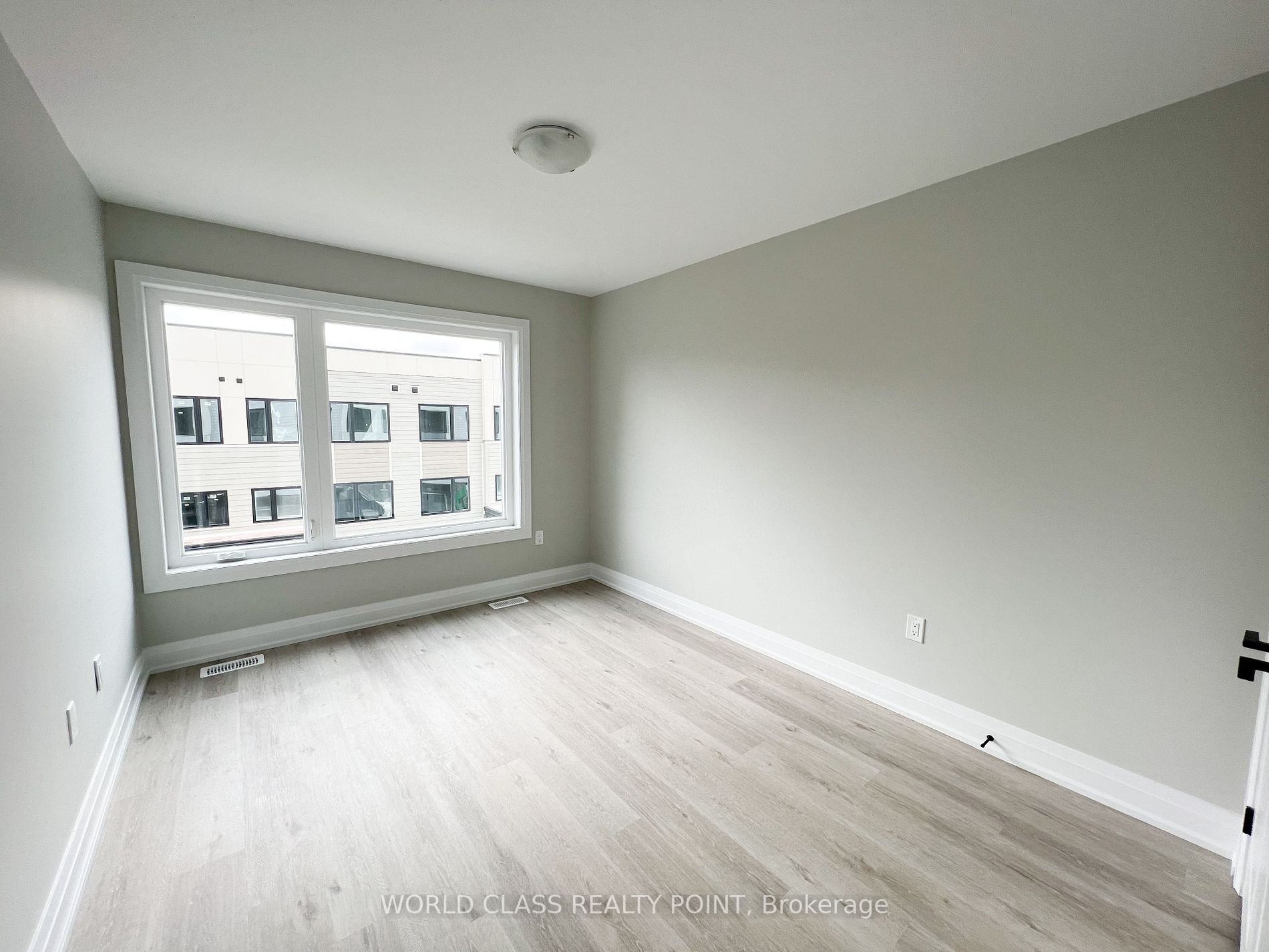 1482 Purchase Pl