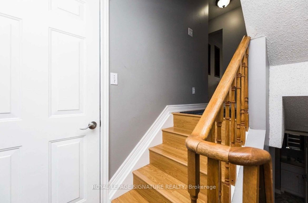 20 Mcknight Cres