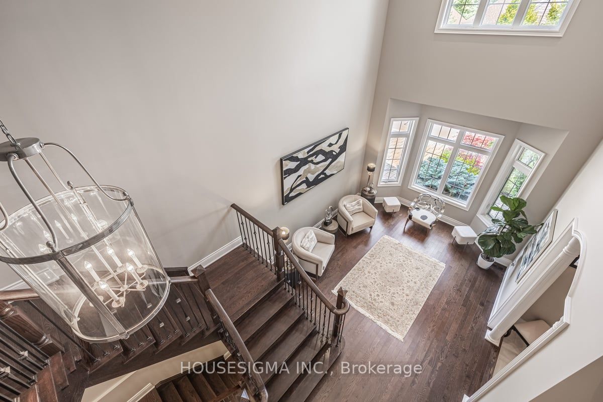244 Grand Vellore Cres