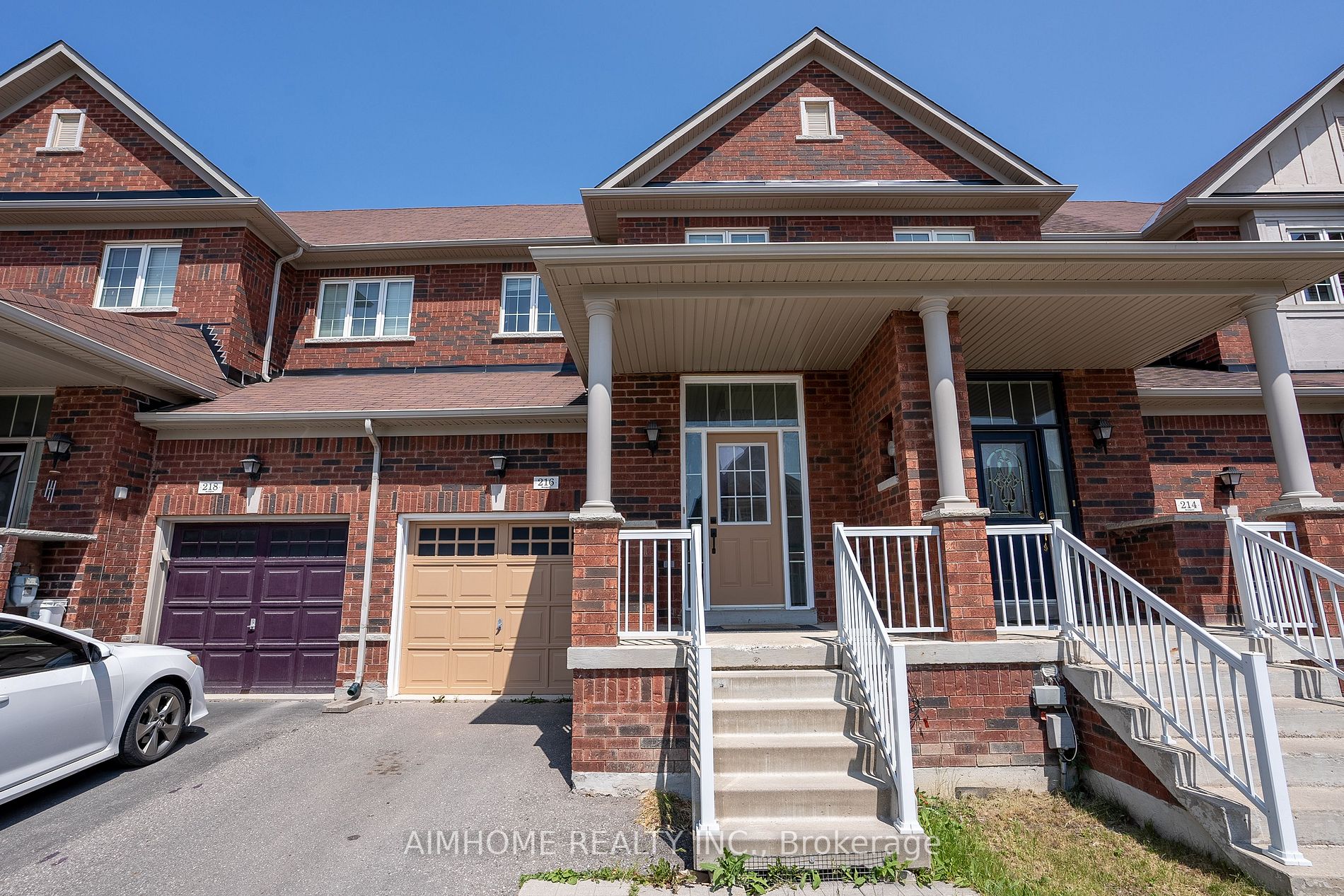 216 Lageer Dr