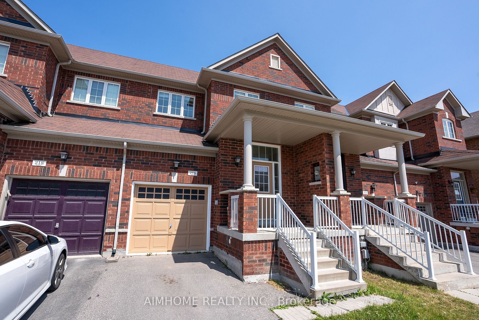 216 Lageer Dr