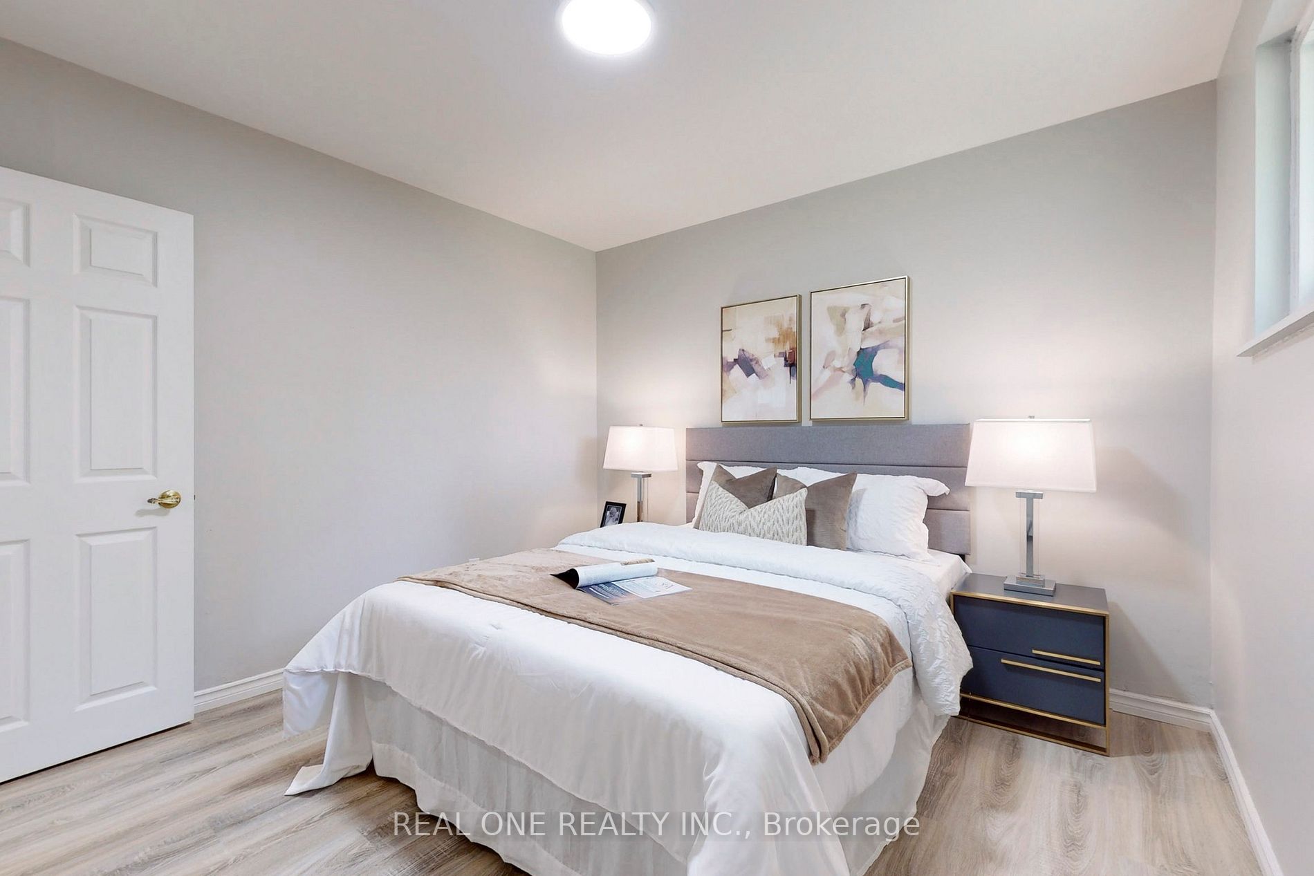 105 Aurora Heights Dr