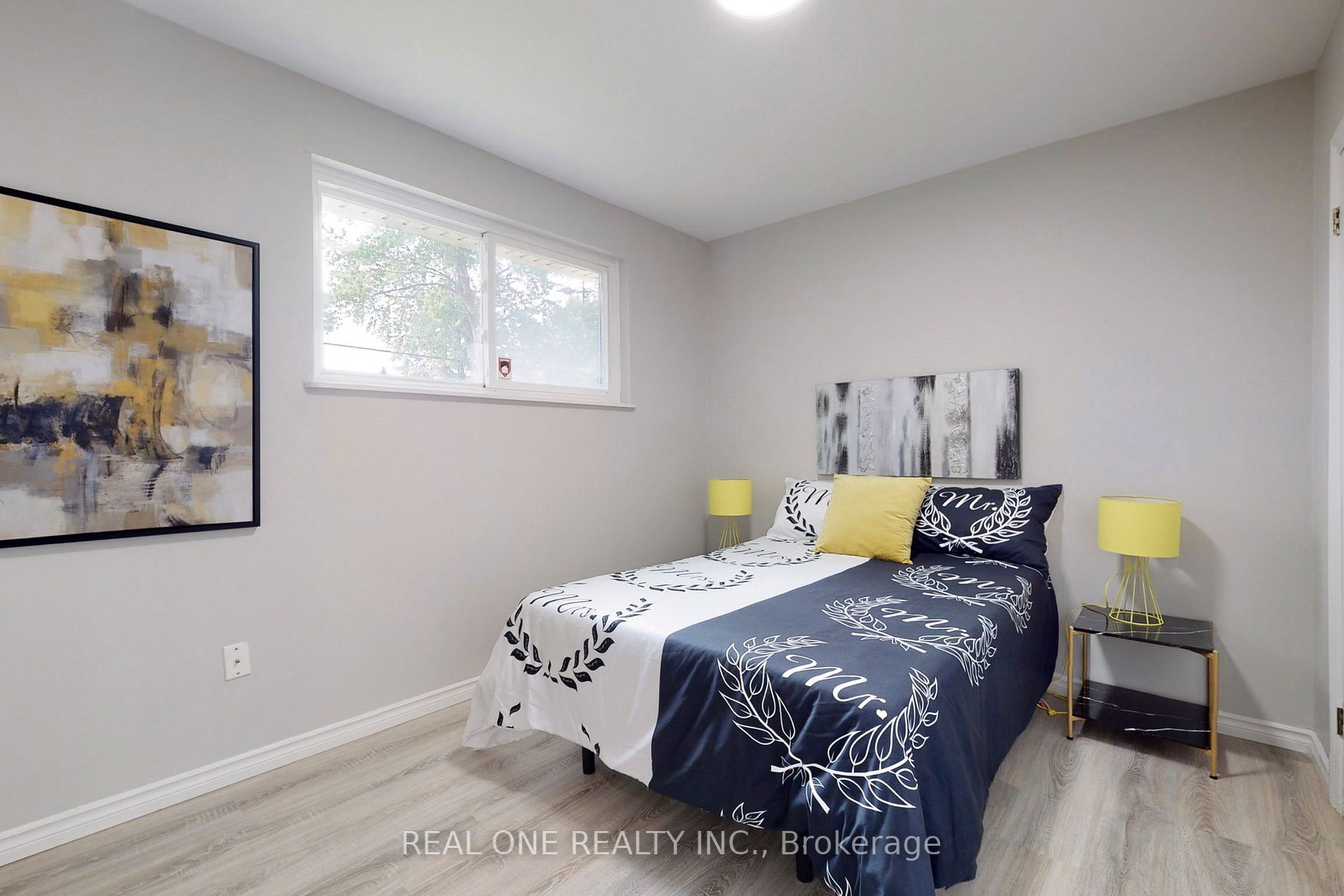 105 Aurora Heights Dr