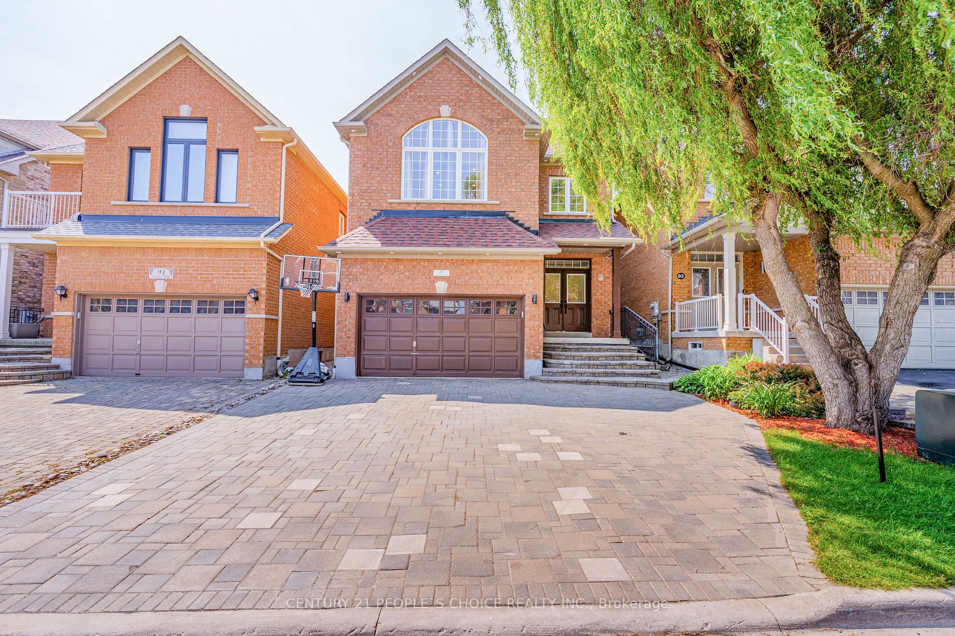 87 Serene Way