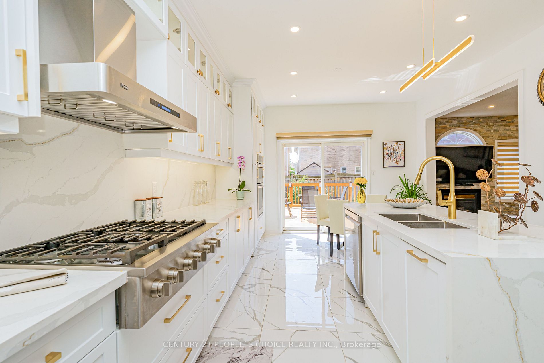 87 Serene Way