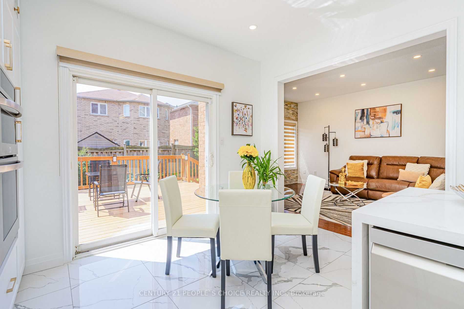 87 Serene Way