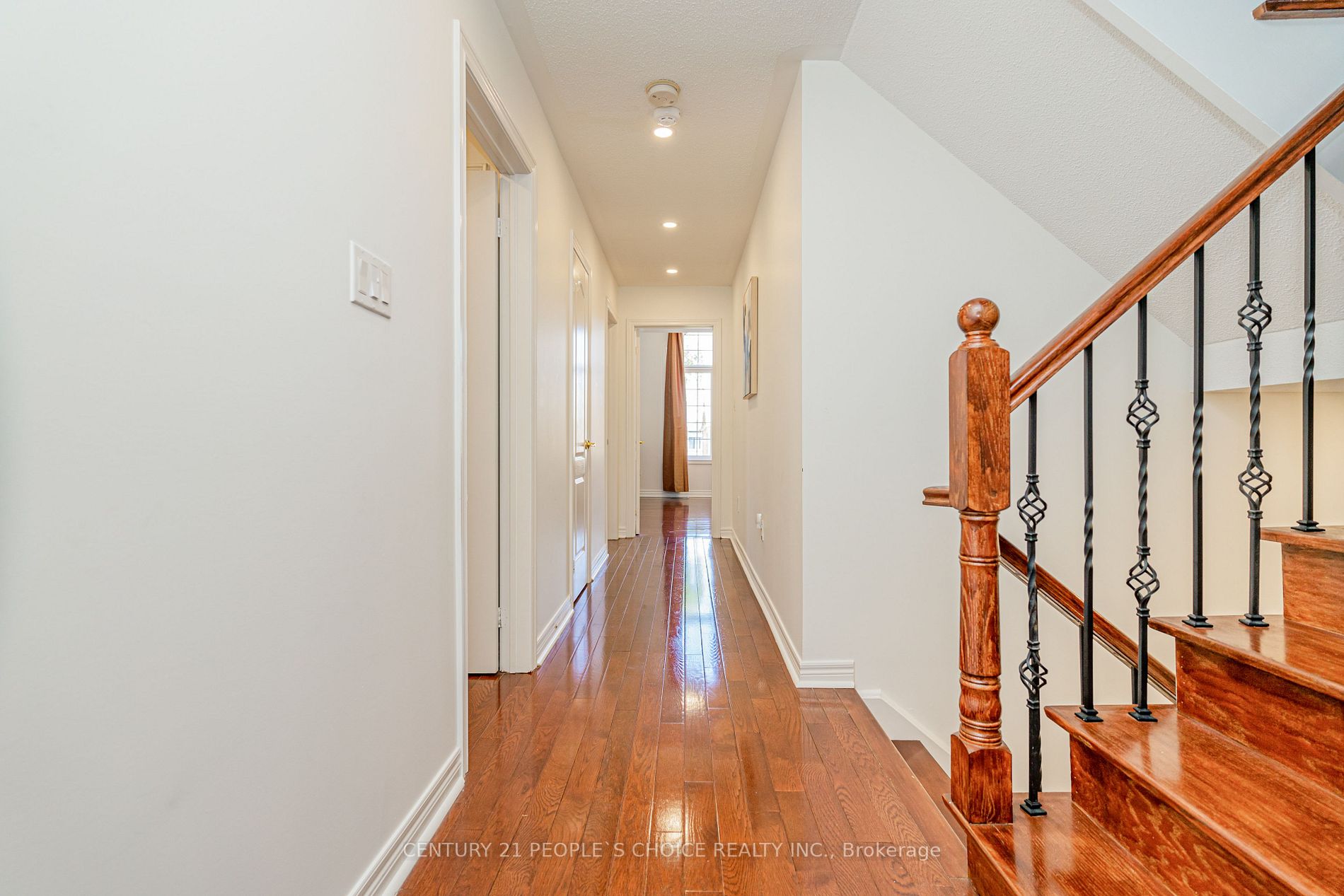 87 Serene Way
