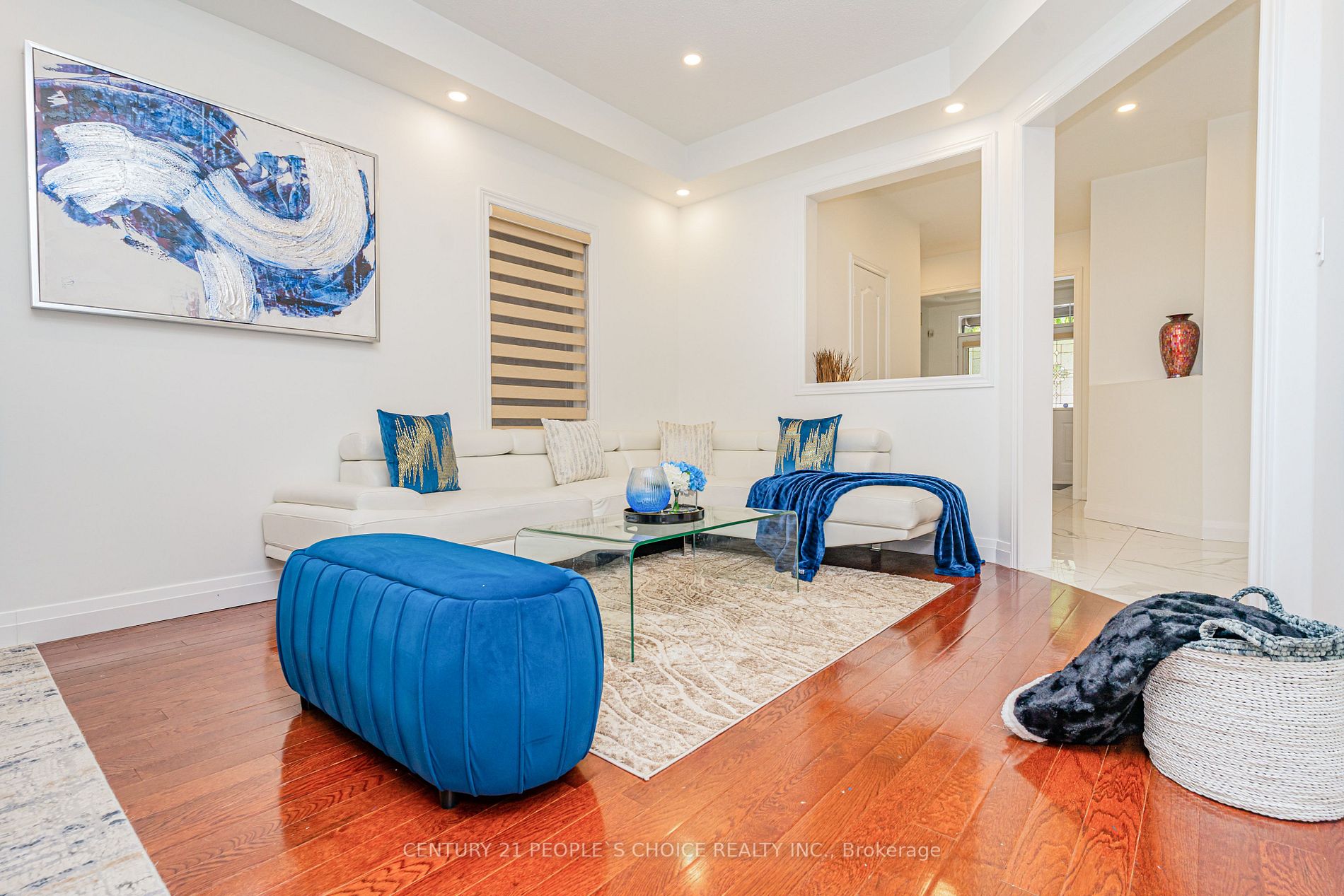 87 Serene Way