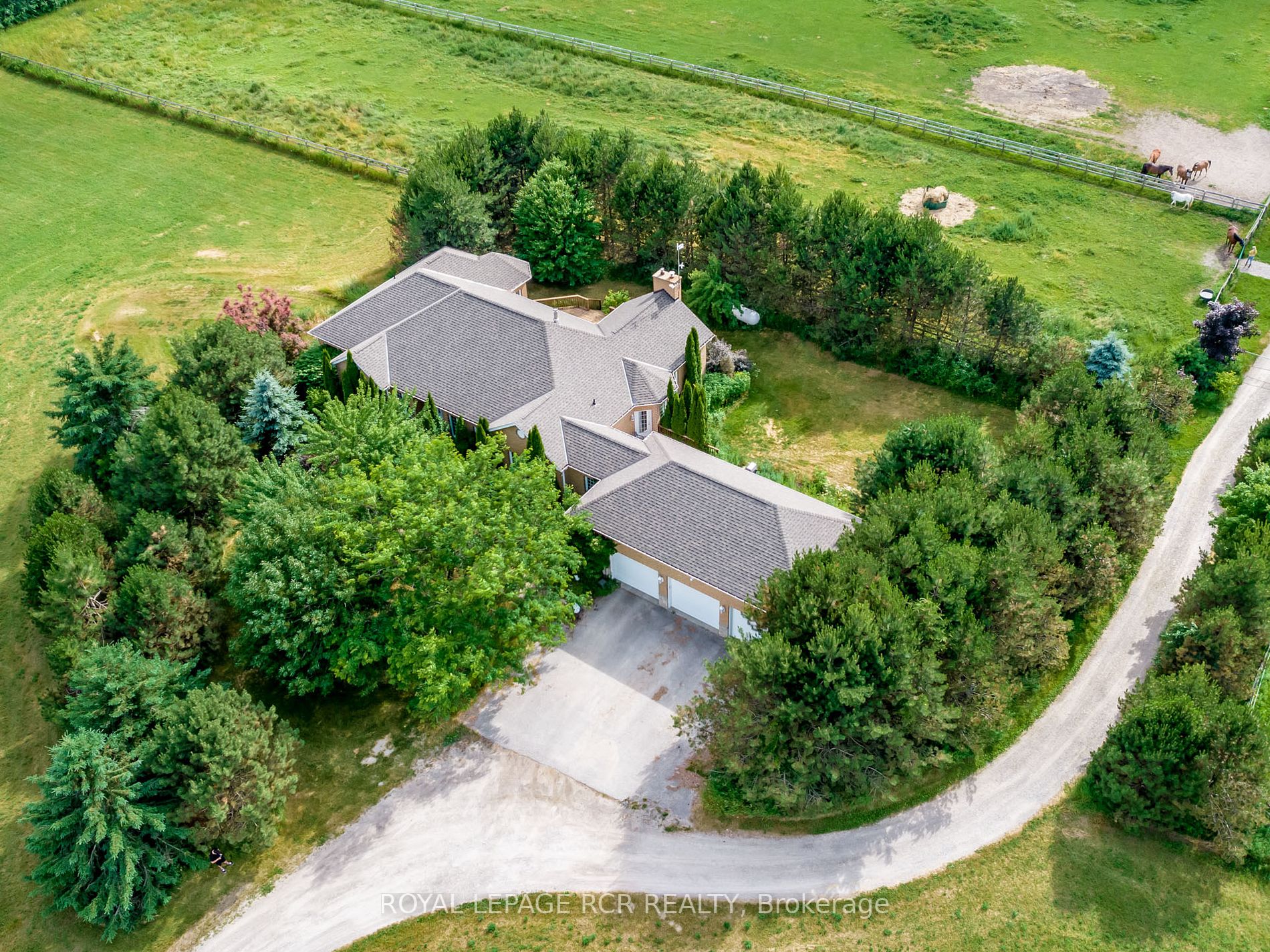 8280 Concession 4 Rd