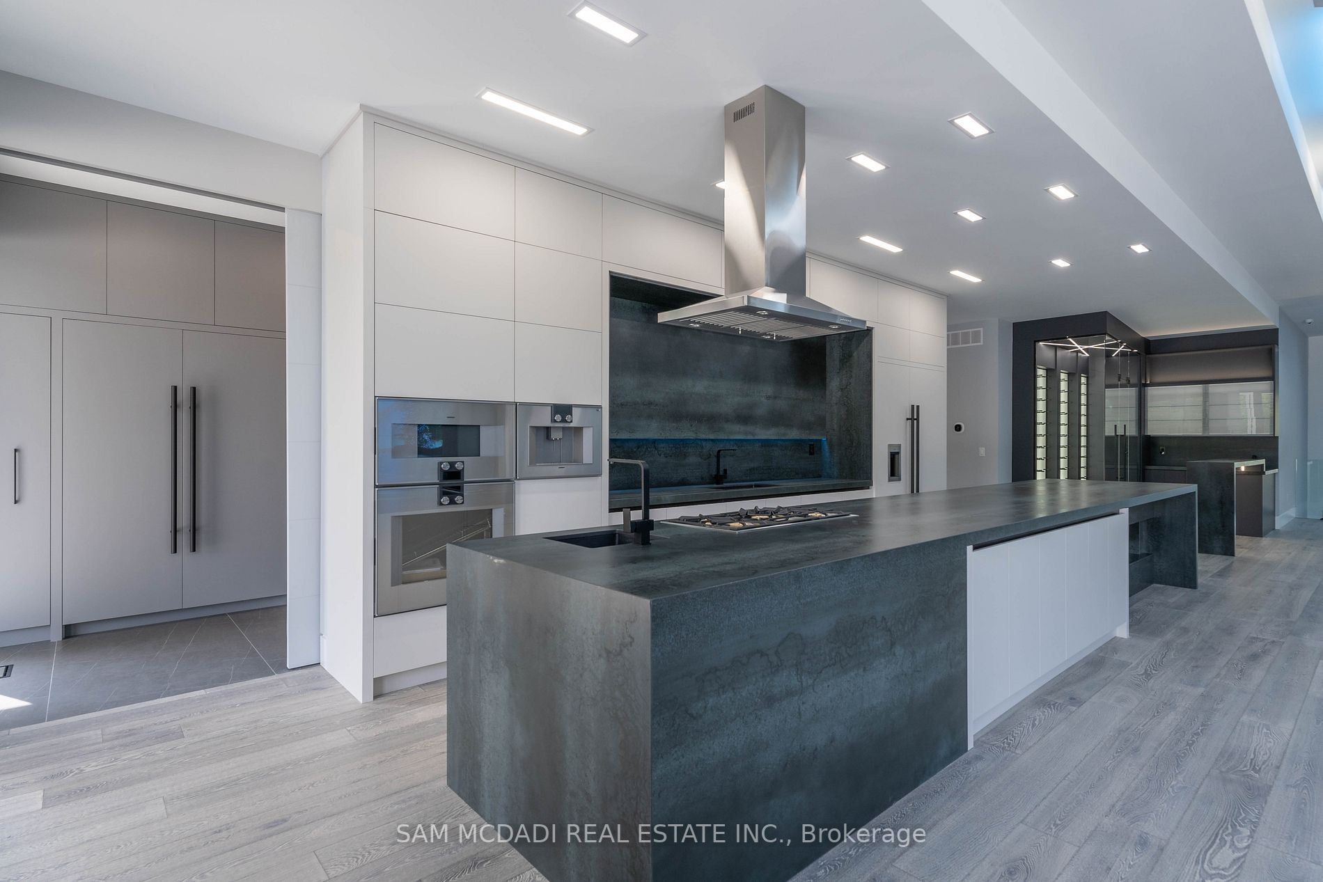 23 Hunters Glen Rd