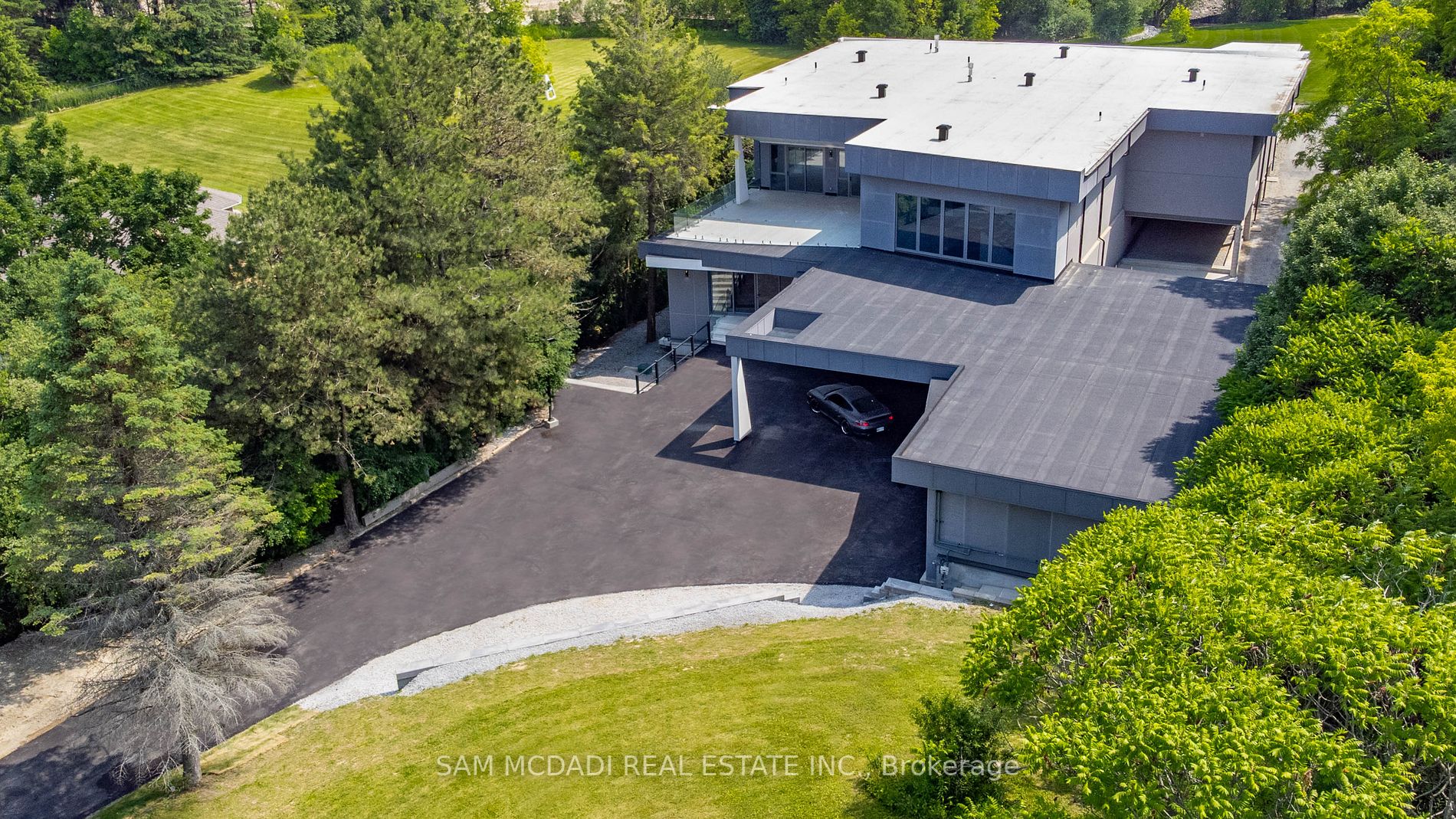 23 Hunters Glen Rd