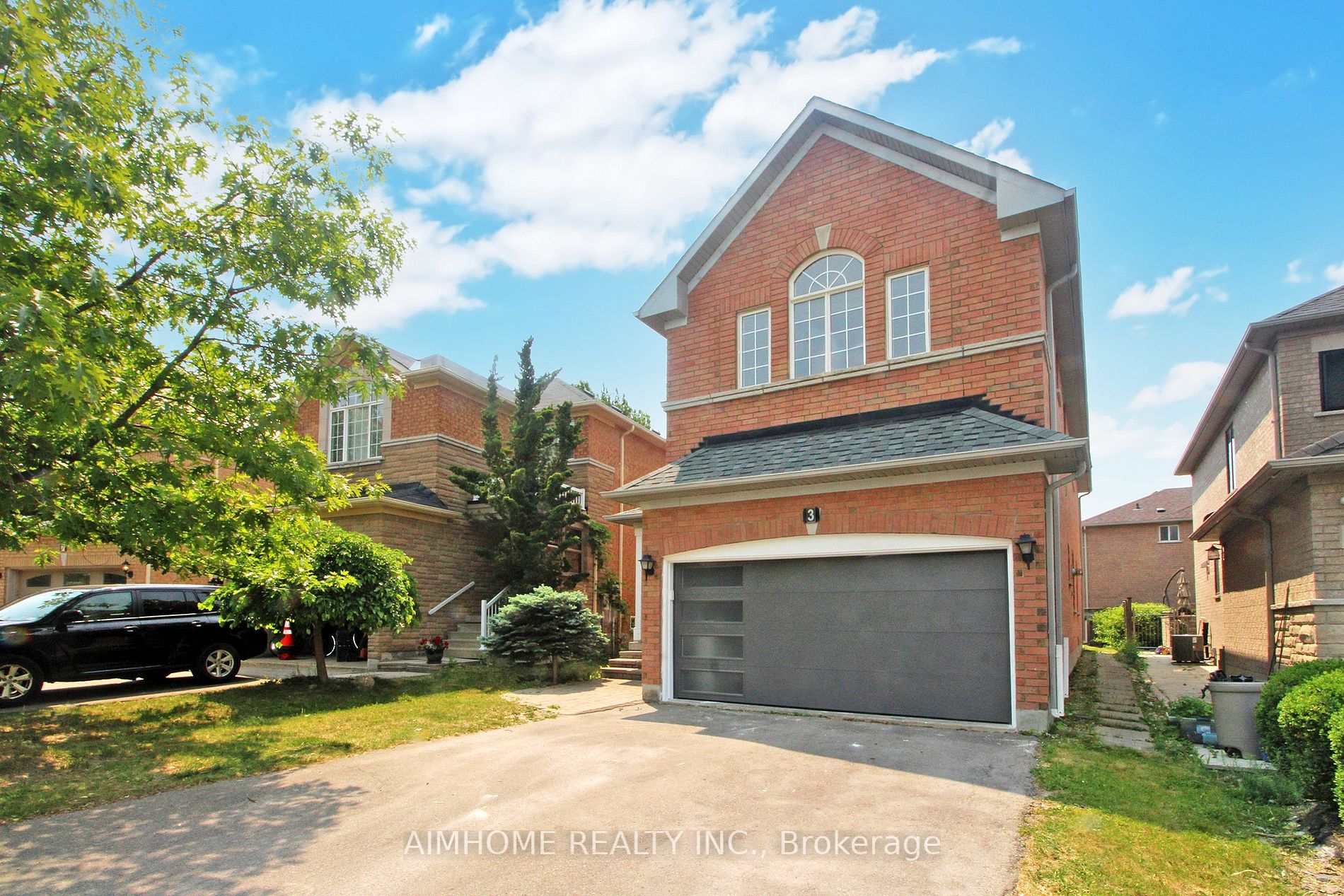 3 Quetico Drive