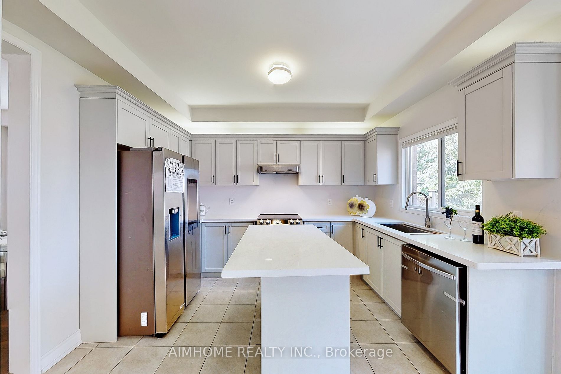 3 Quetico Drive