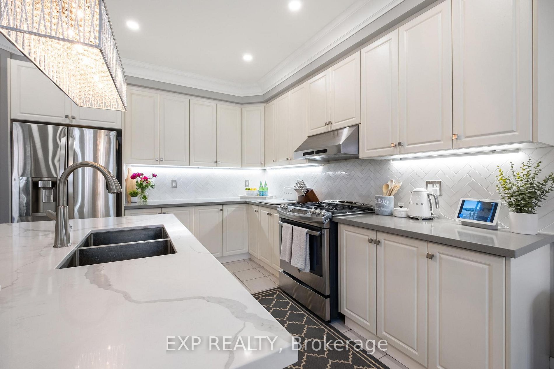 722 West Park Ave