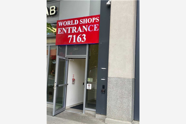 7163 Yonge St, Markham